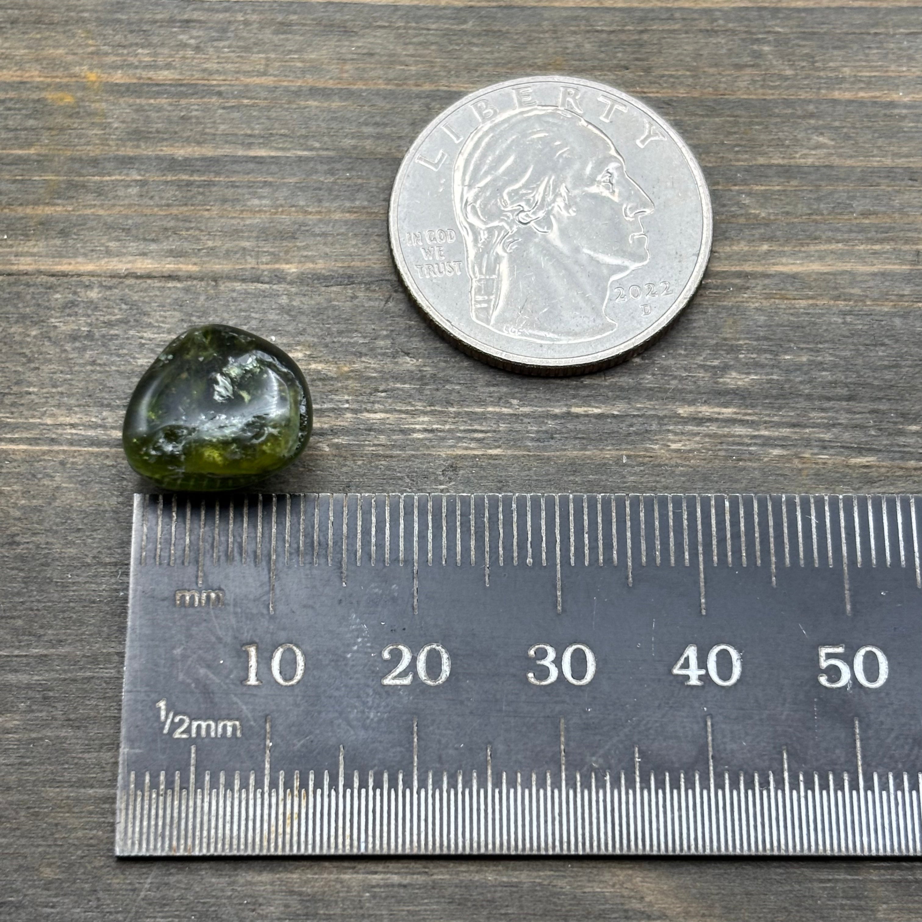 Green Tourmaline, Polished - 011
