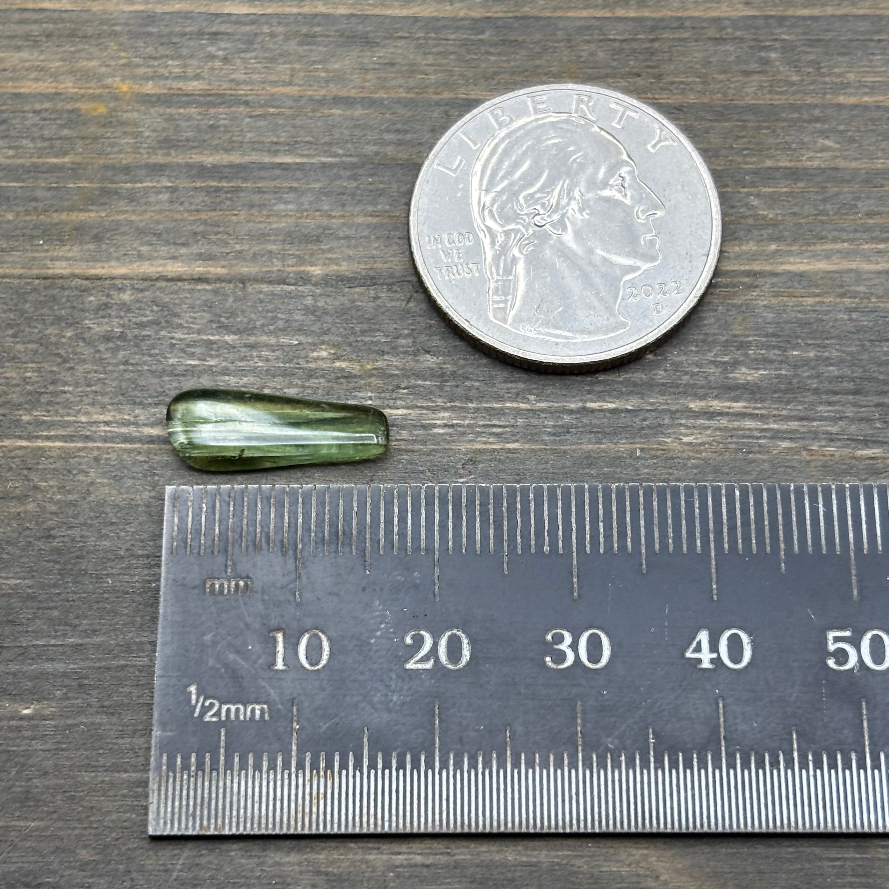 Green Tourmaline, Polished - 013