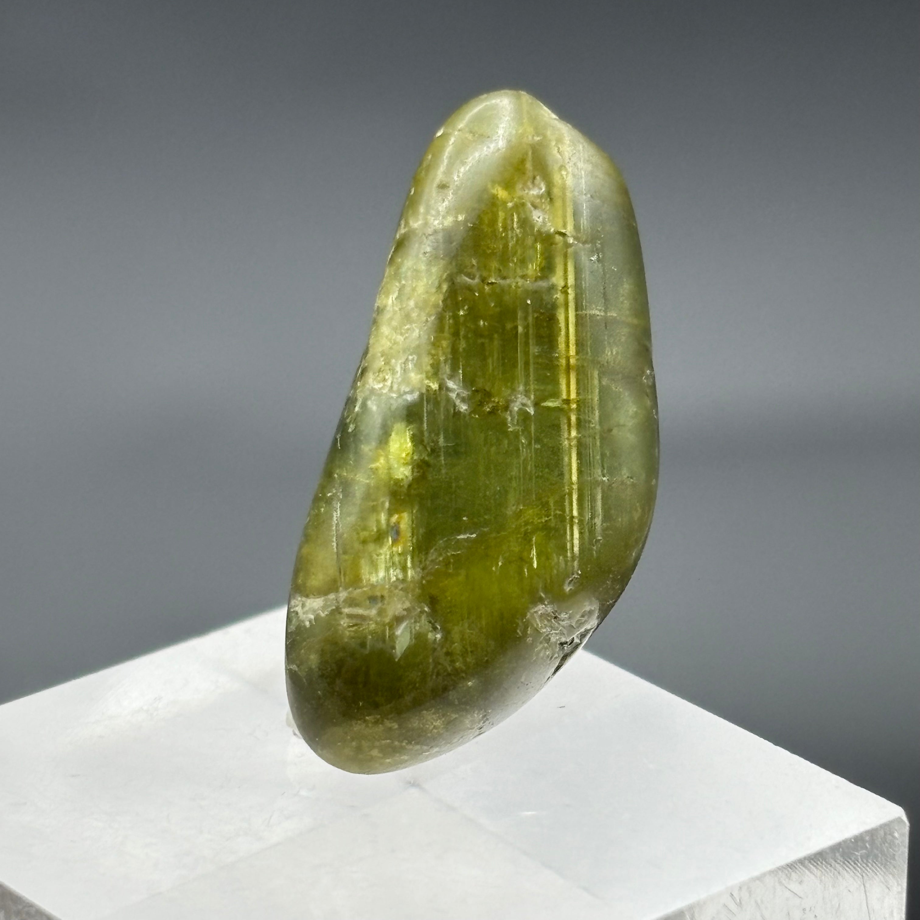 Green Tourmaline, Polished - 017