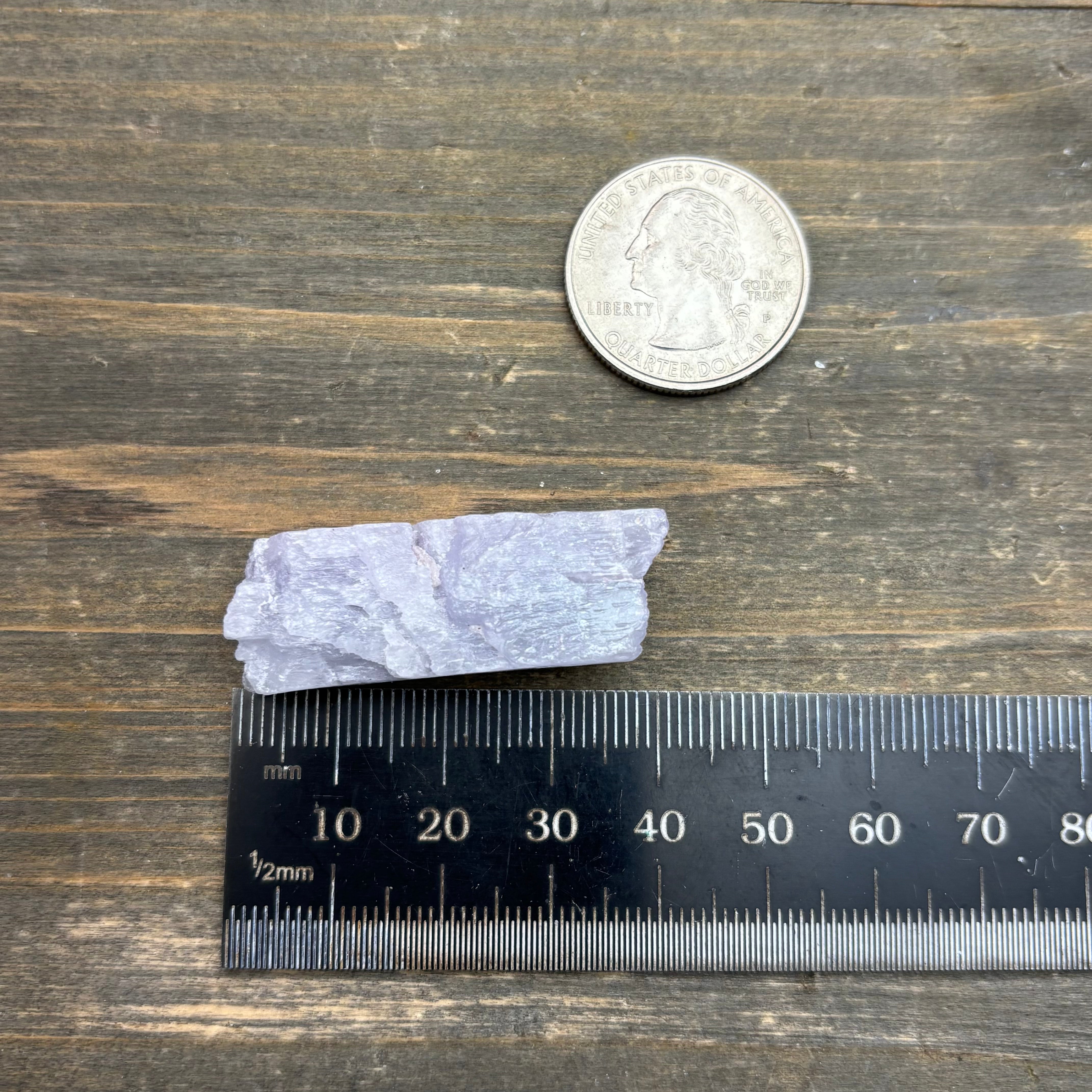 Kunzite (Spodumene) - 060