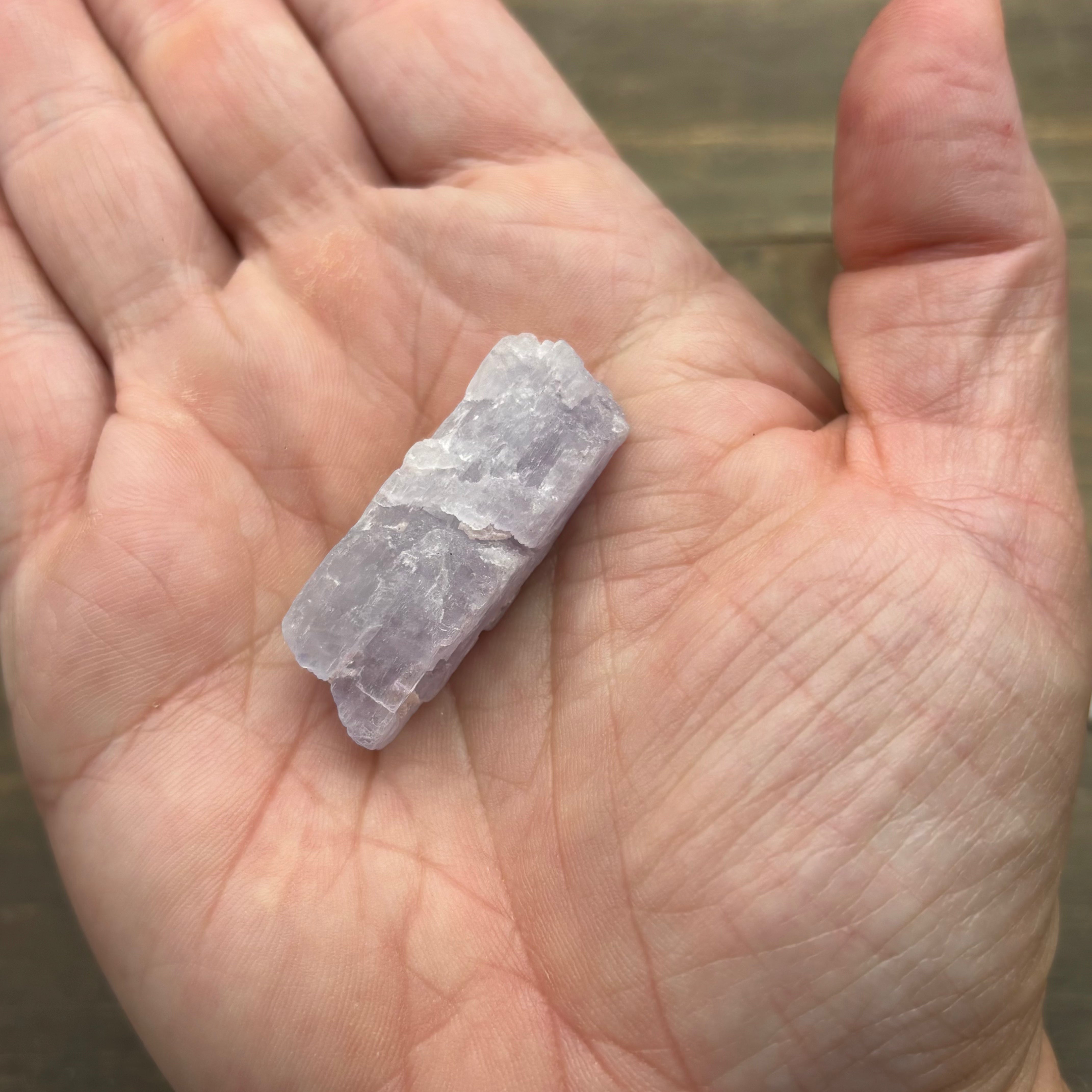 Kunzite (Spodumene) - 060