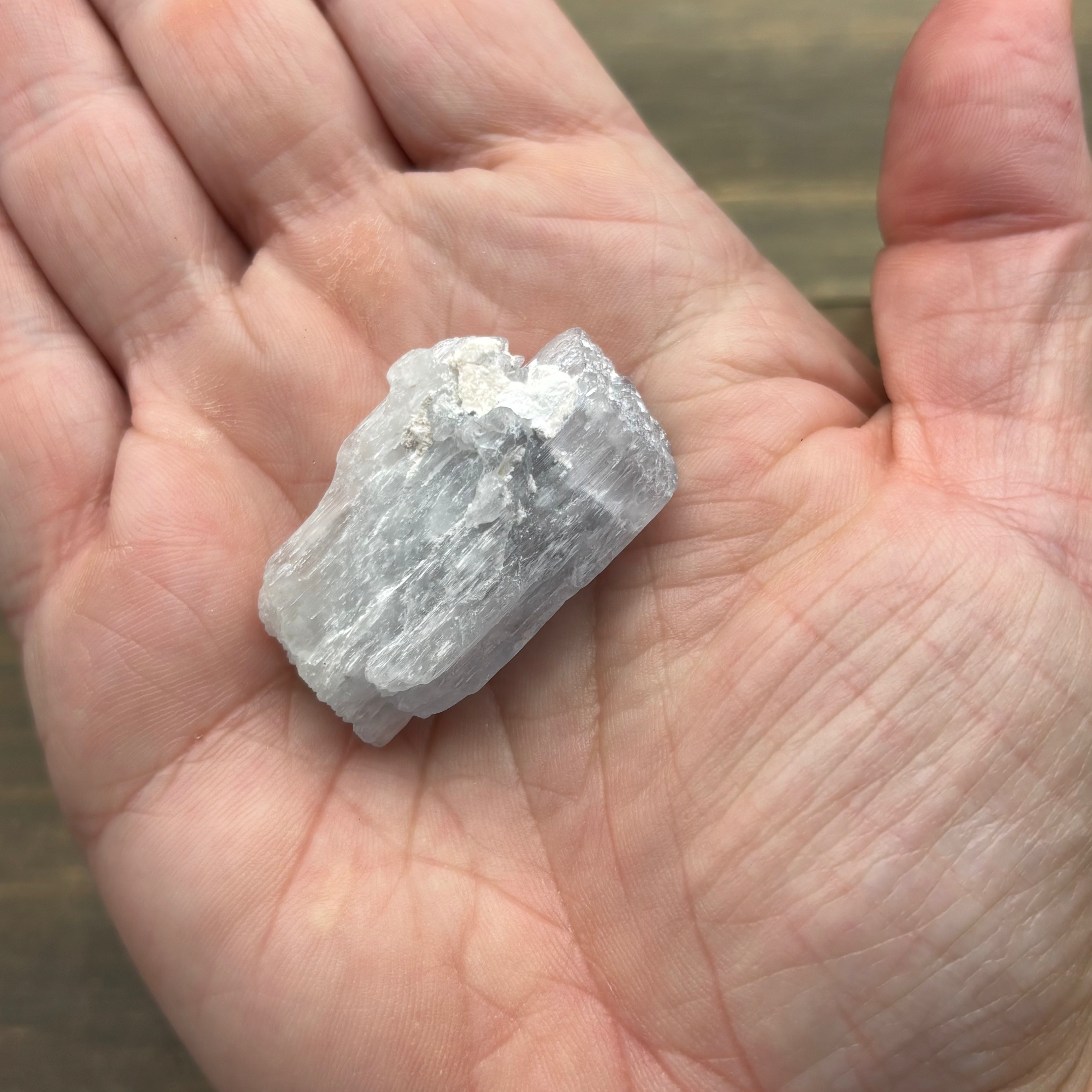 Kunzite (Spodumene) - 061