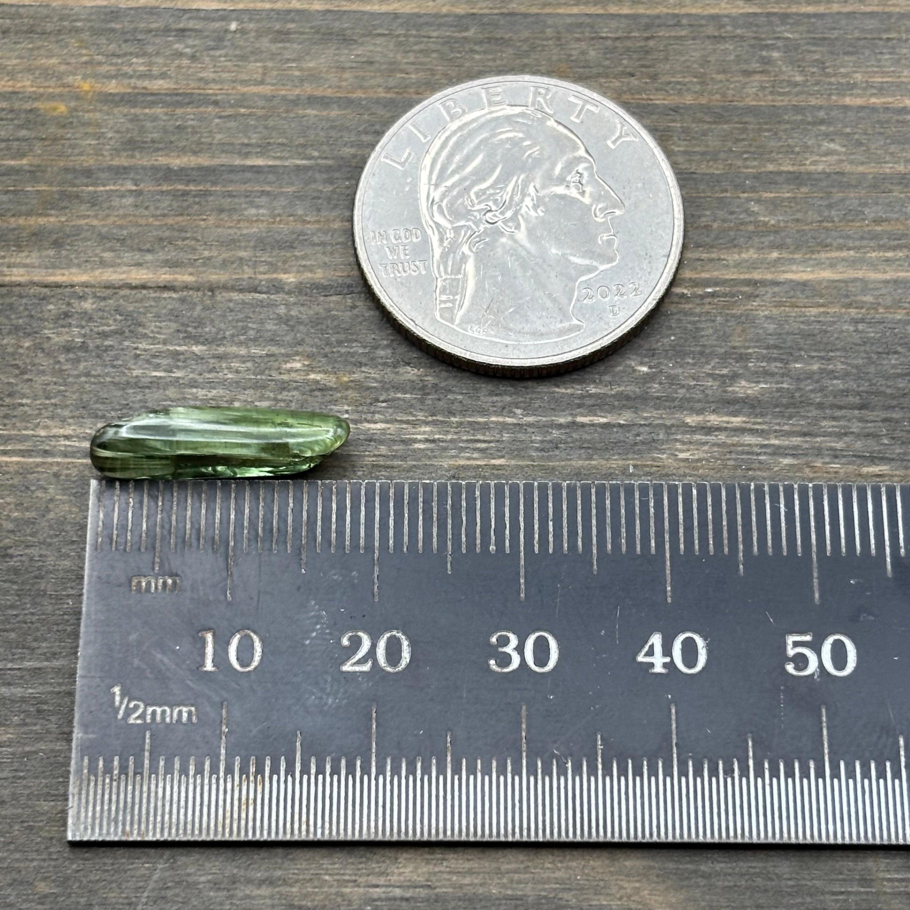 Green Tourmaline, Polished - 040
