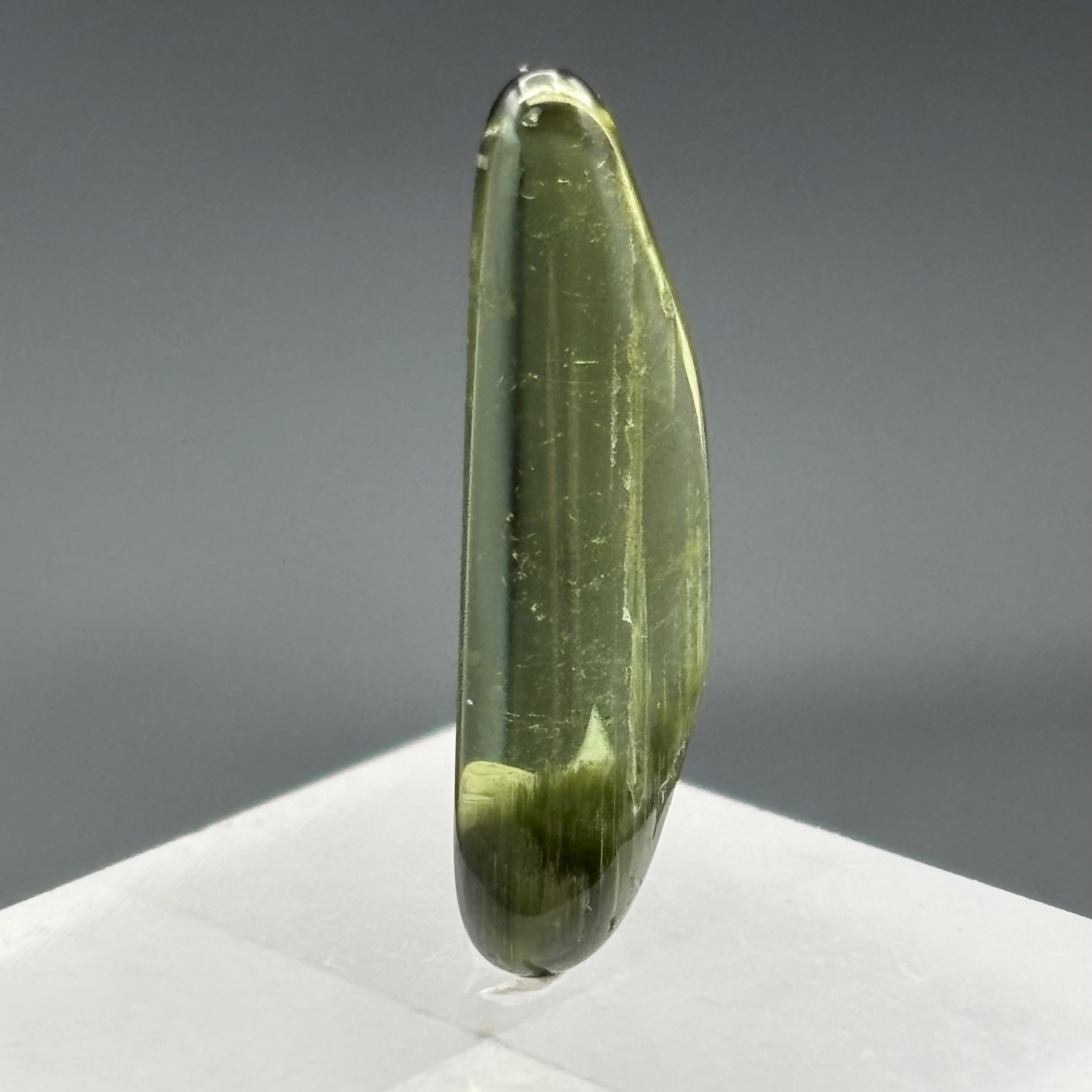 Green Tourmaline, Polished - 042
