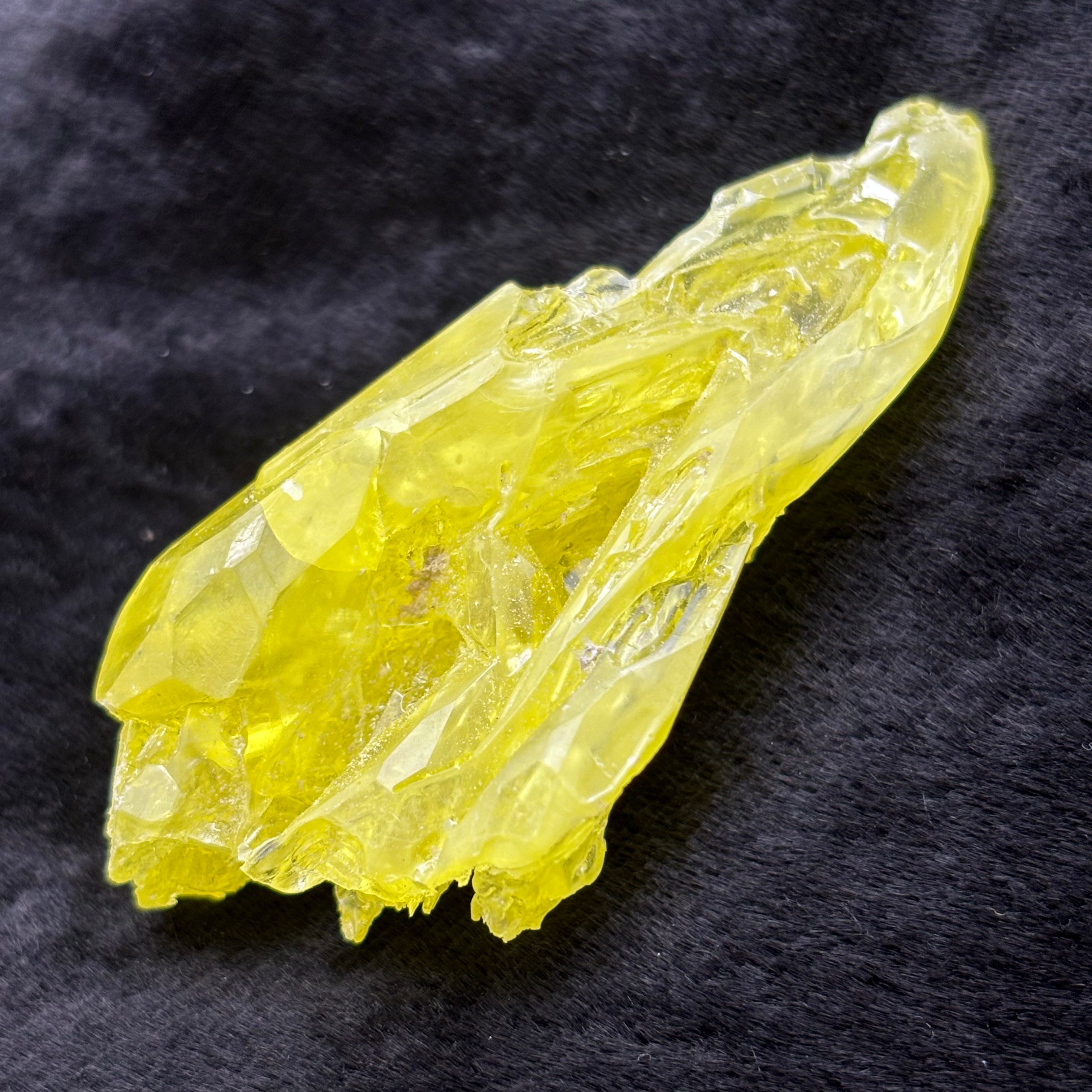 Sulfur Whole Crystal - 213