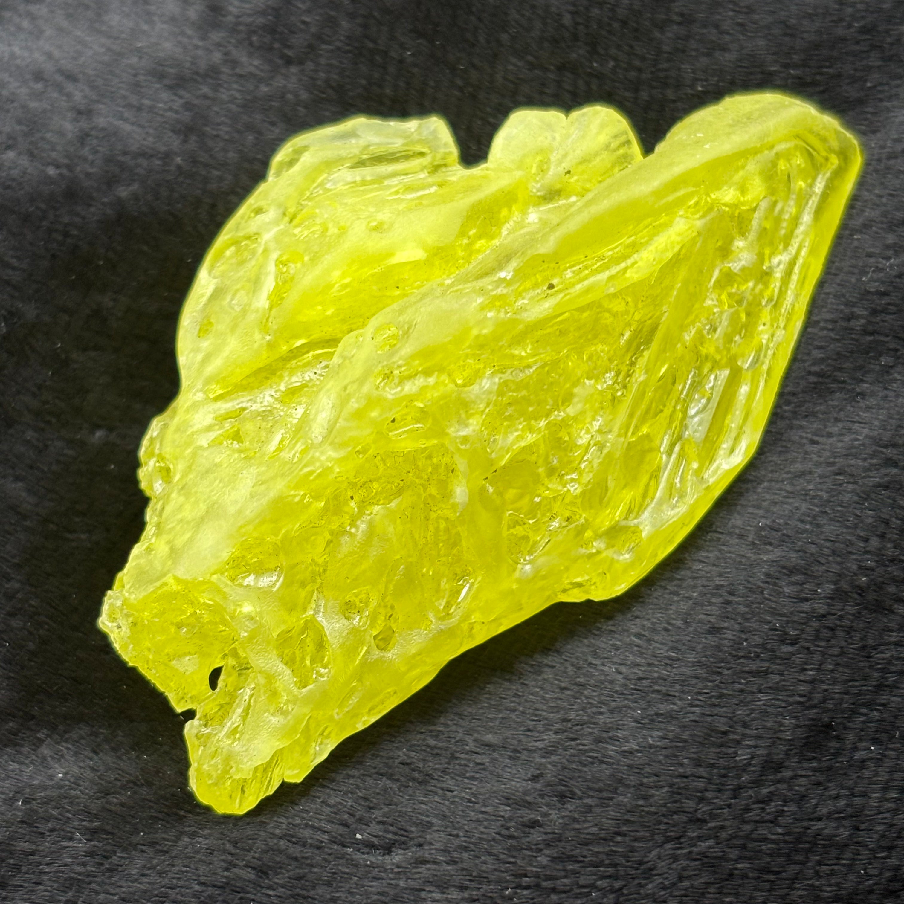 Sulfur Whole Crystal - 220