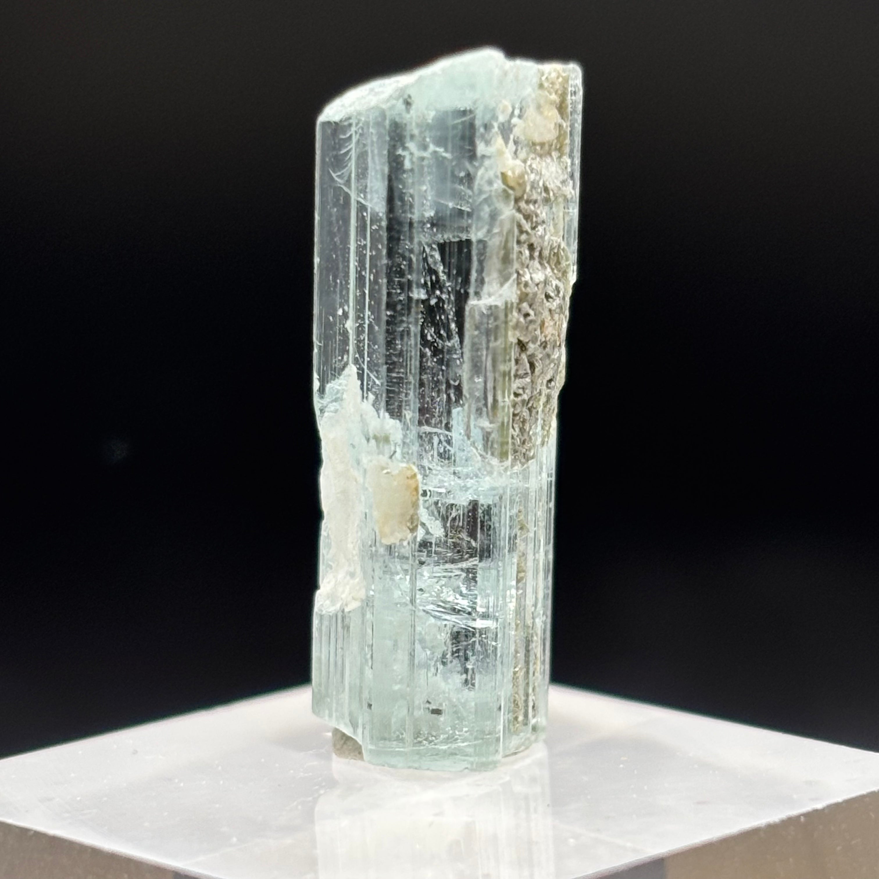 Aquamarine Full Crystal from the High Himalayas - 069