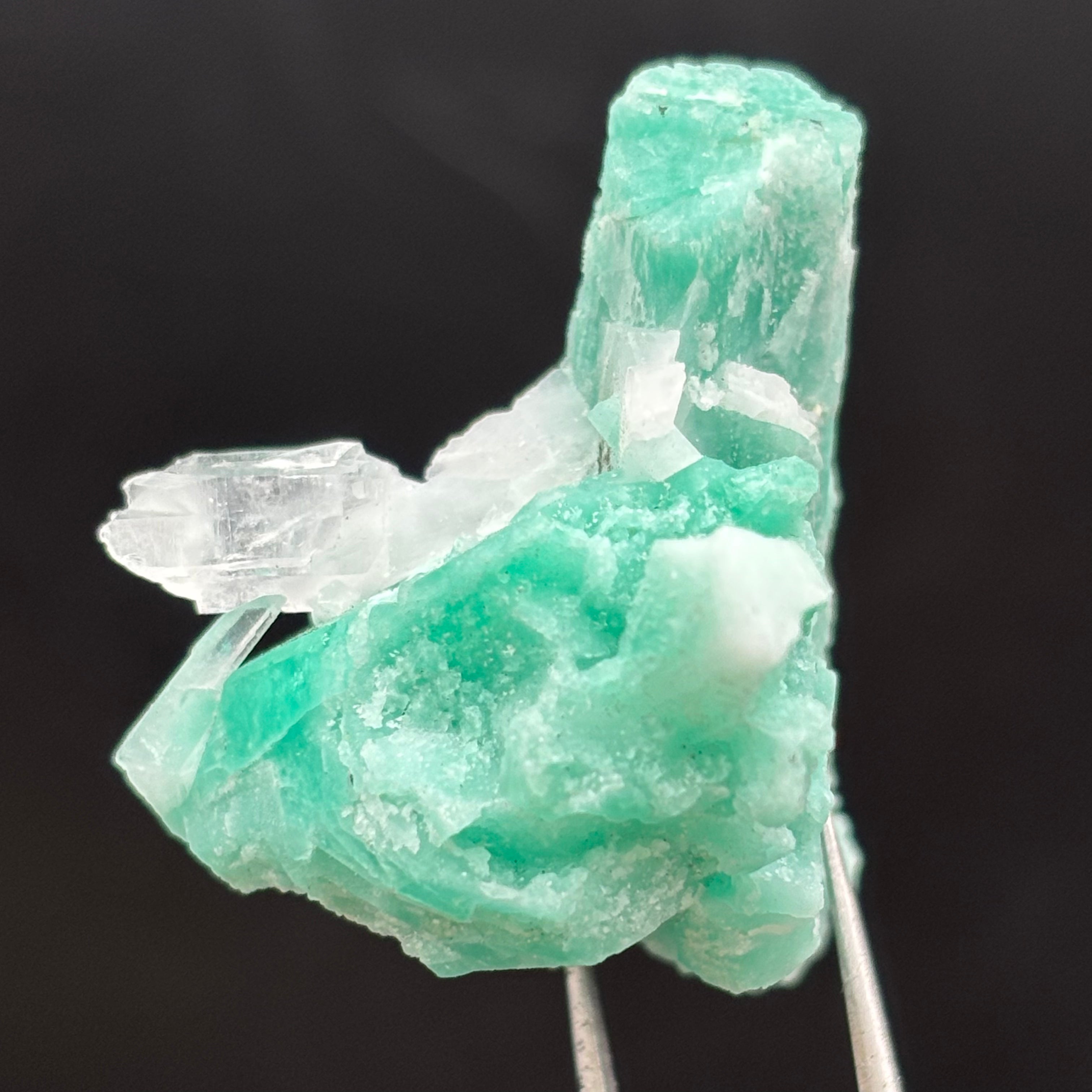 Emerald from Chivor, Colombia - 083