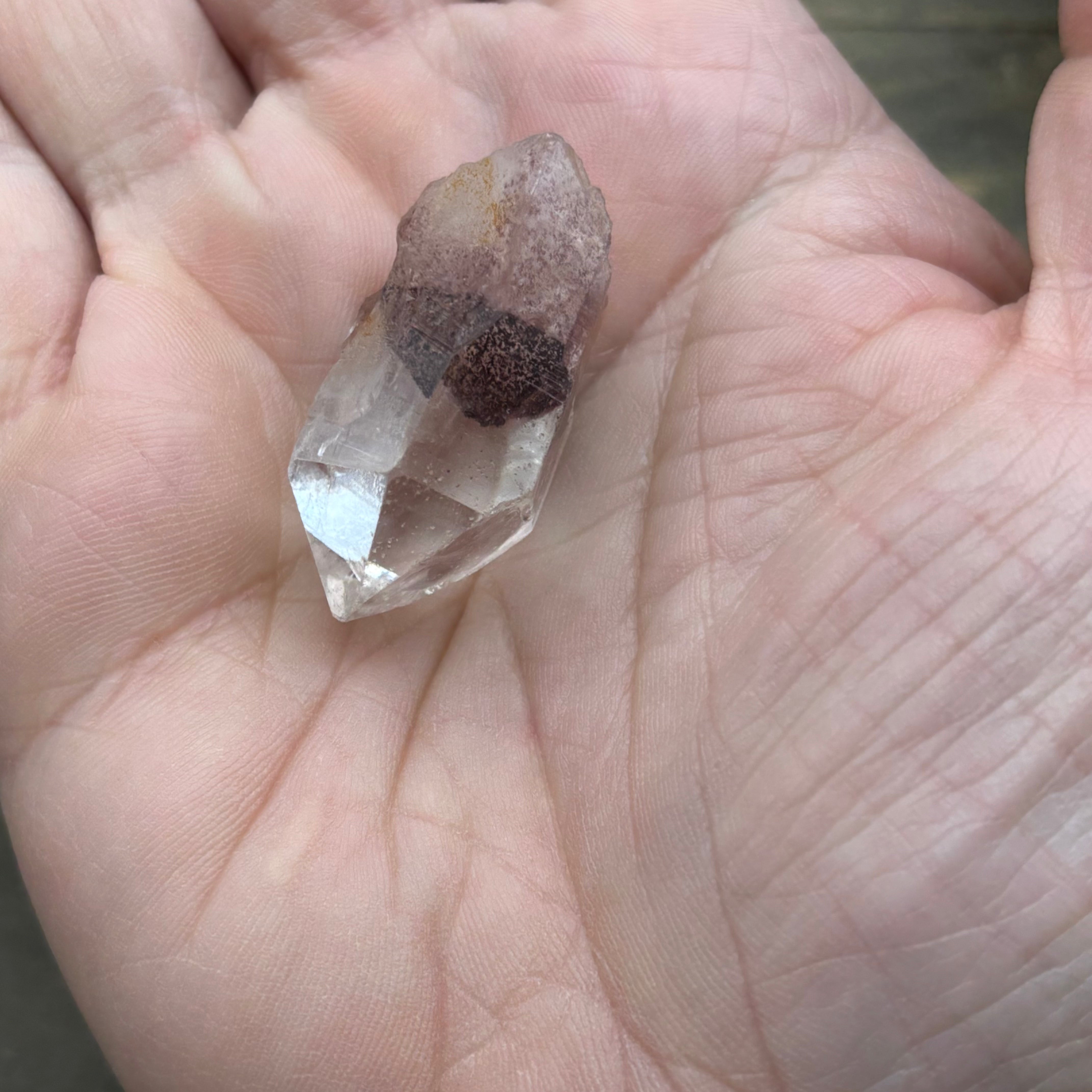 Red Phantom Quartz - 009