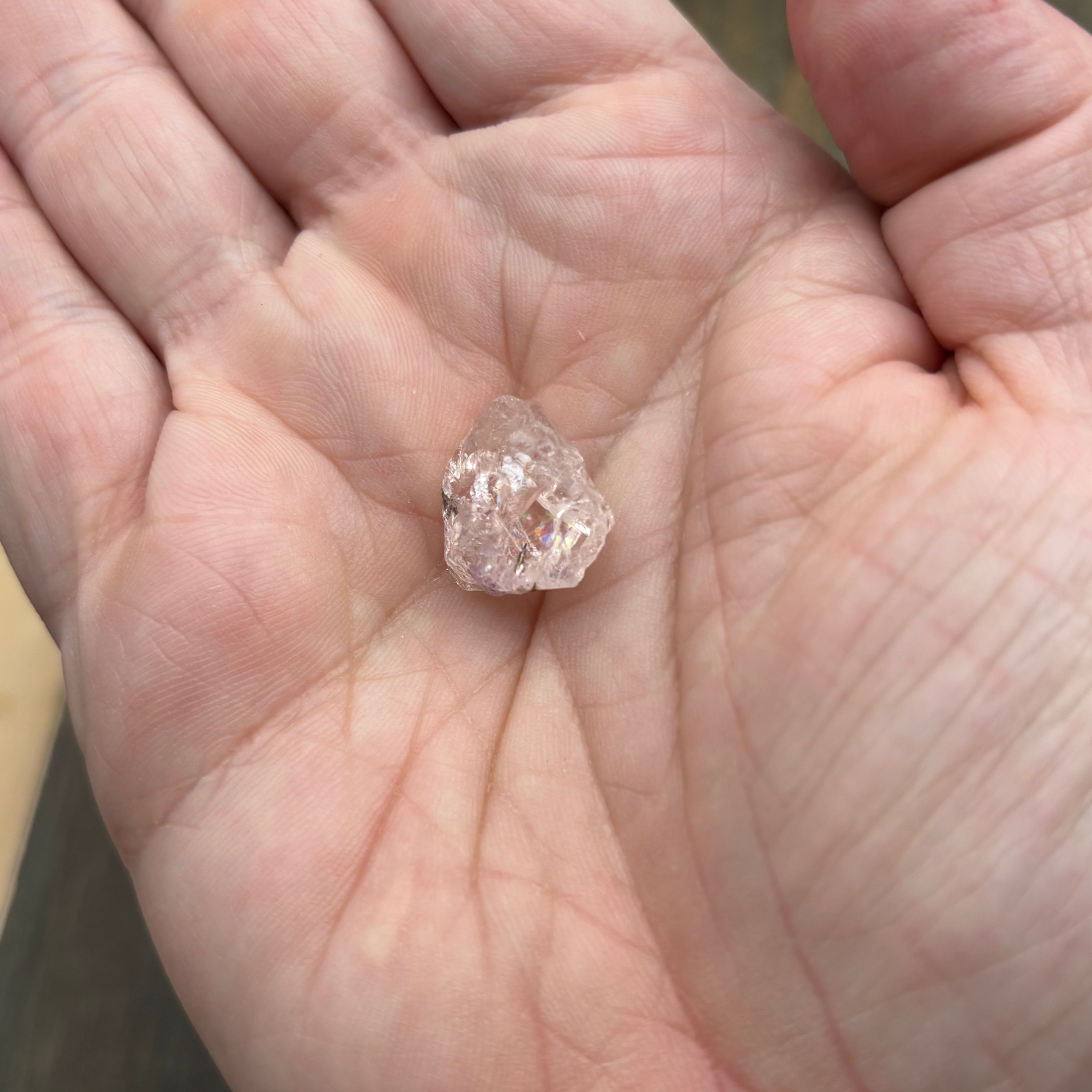 Morganite Gem Crystal - 086