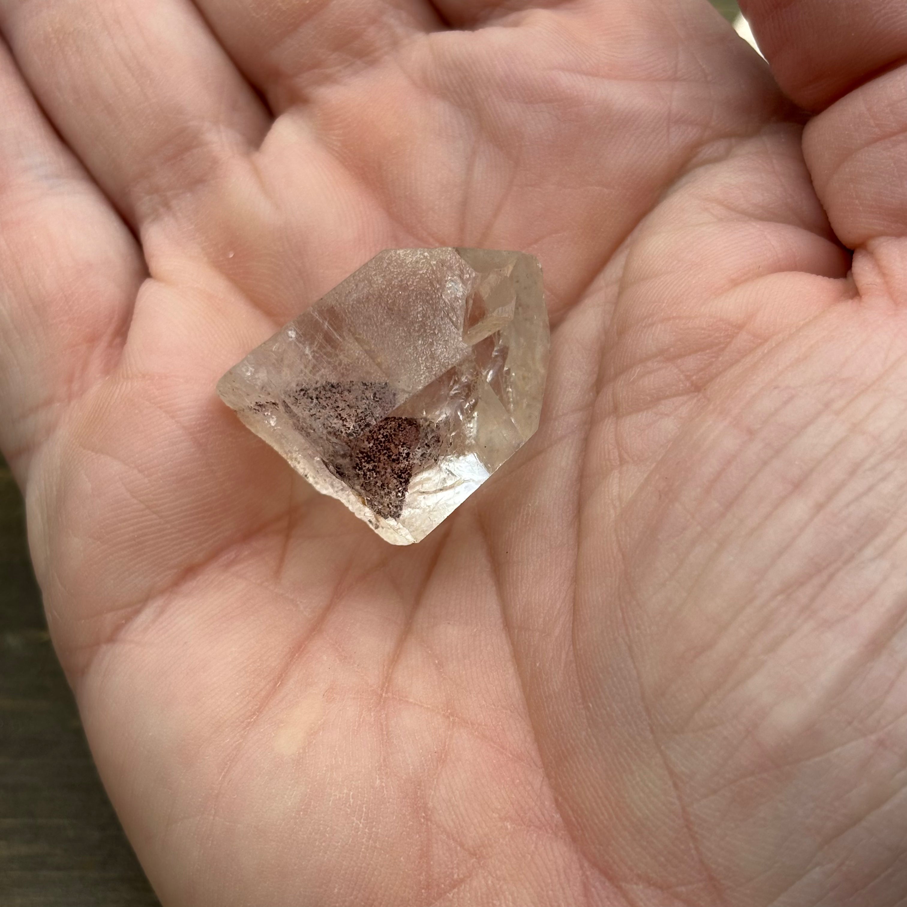 Red Phantom Quartz - 054