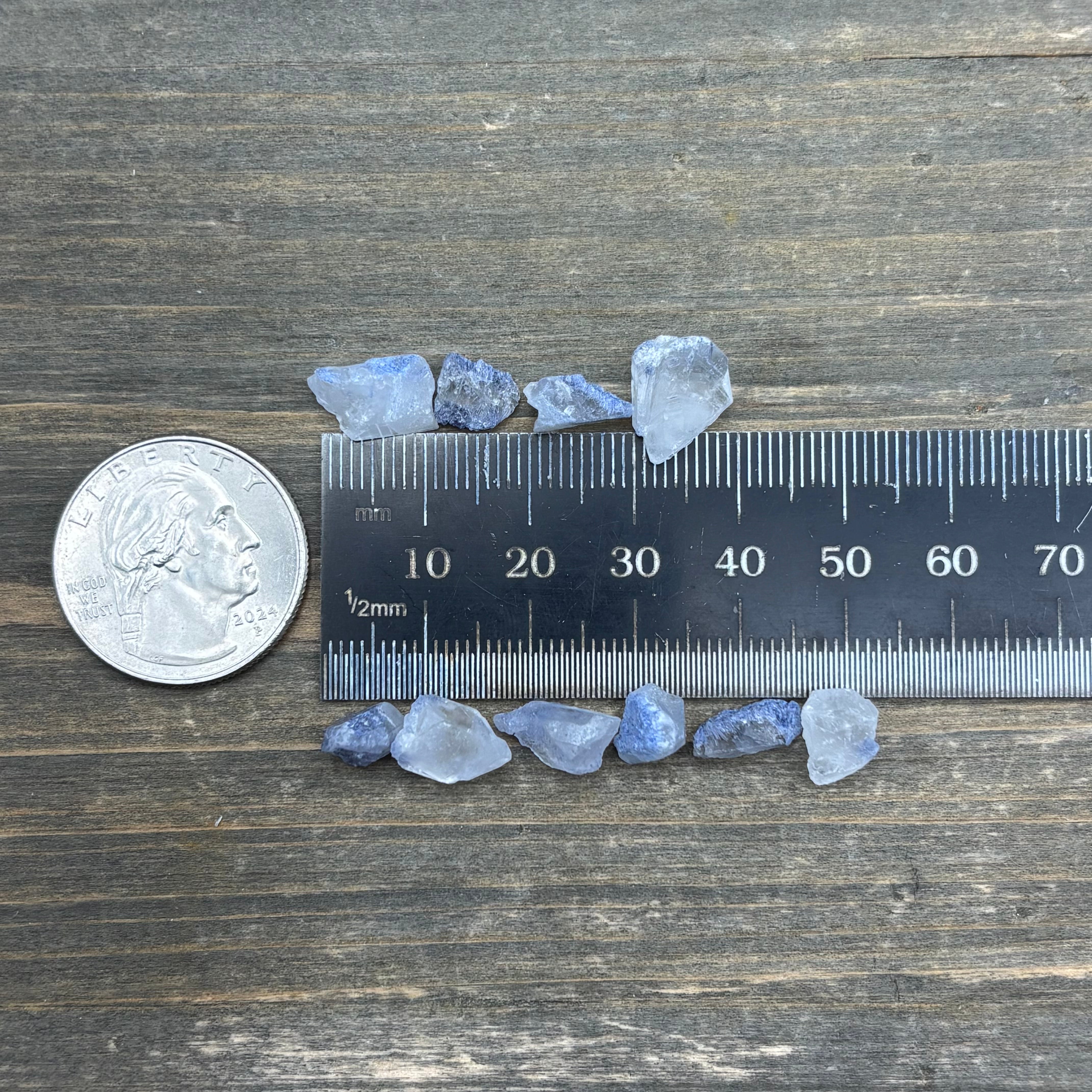 Dumortierite in Quartz Point Pair