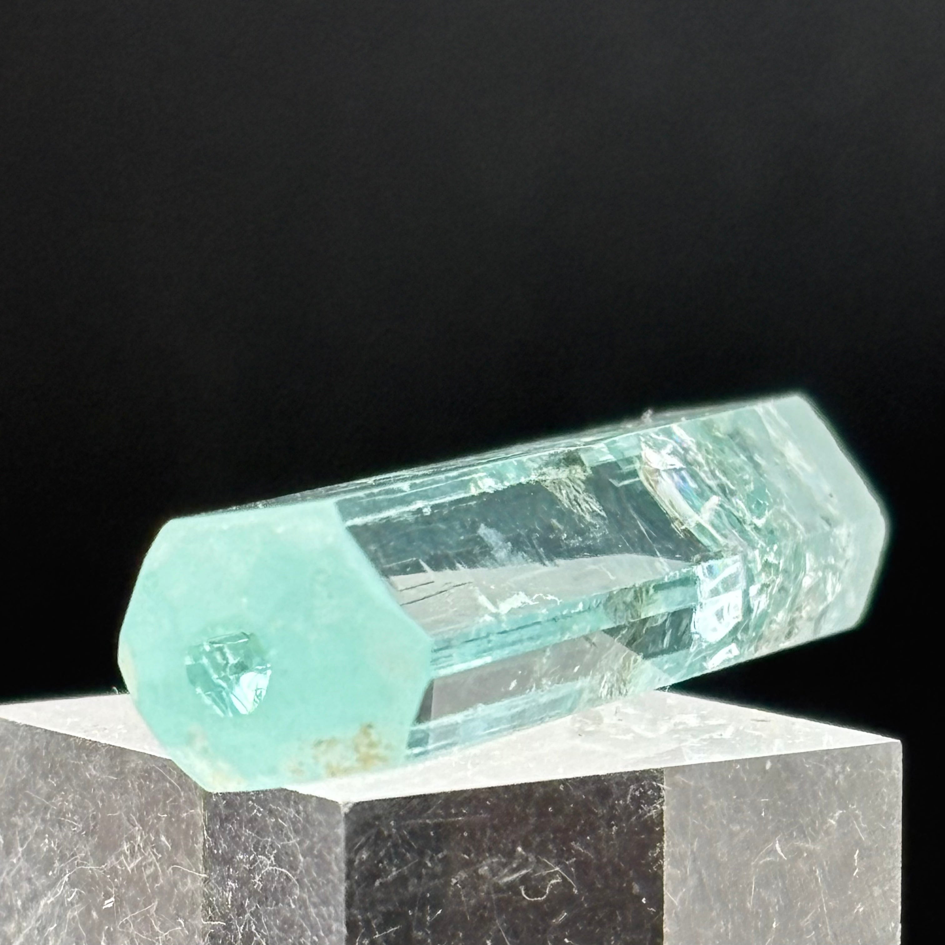 Supreme Aquamarine from the High Himalayas - 003