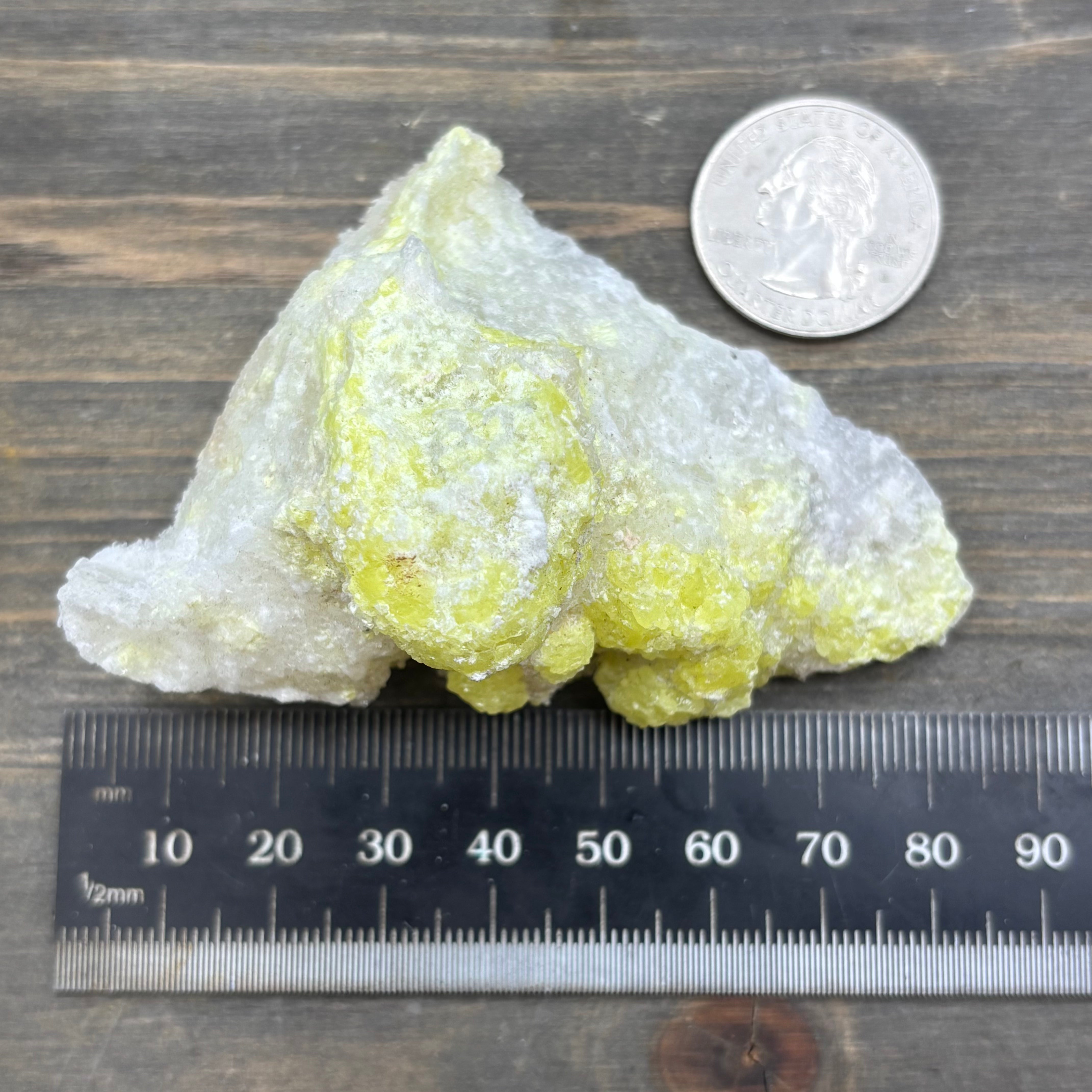 Sulfur on Quartz - 028