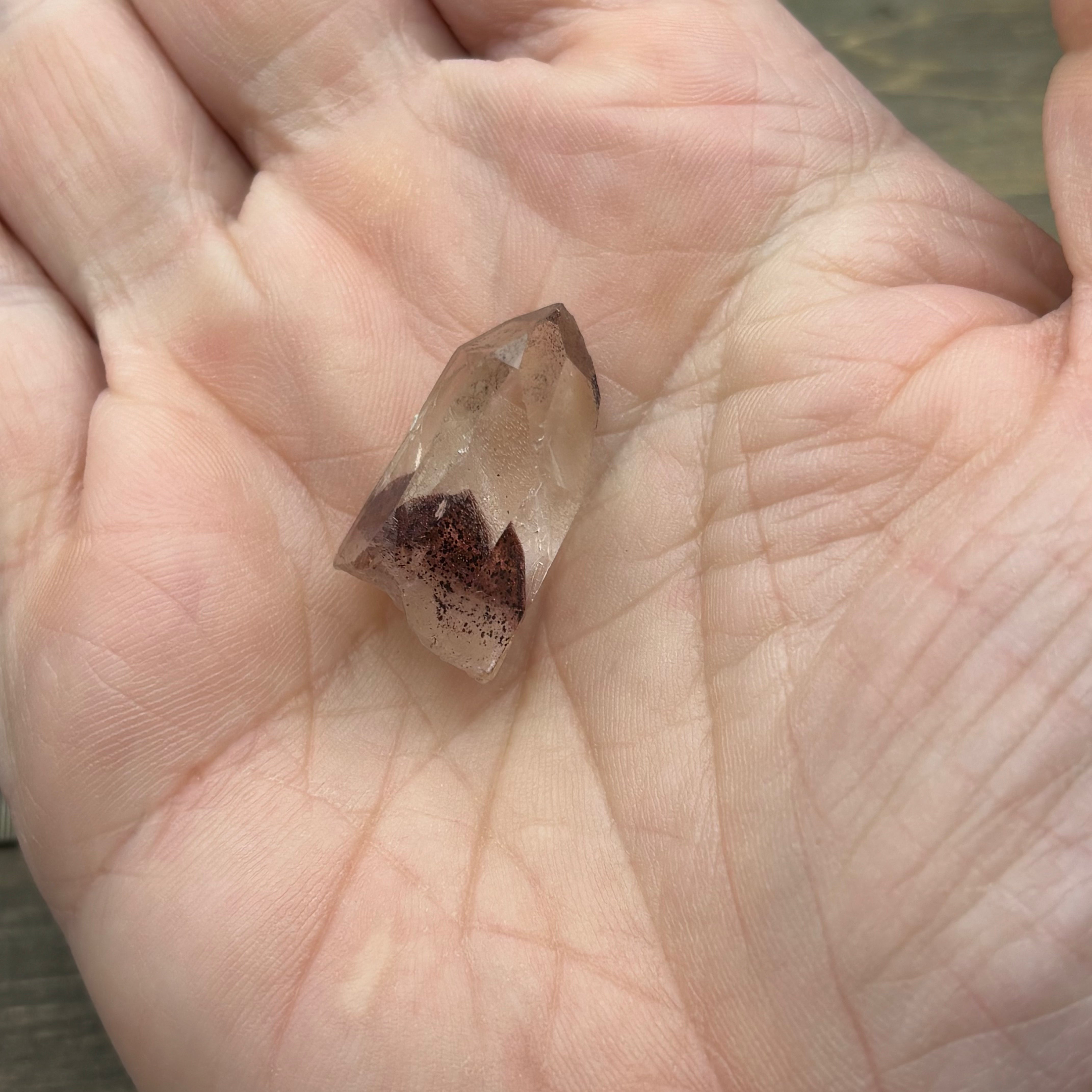 Red Phantom Quartz - 064