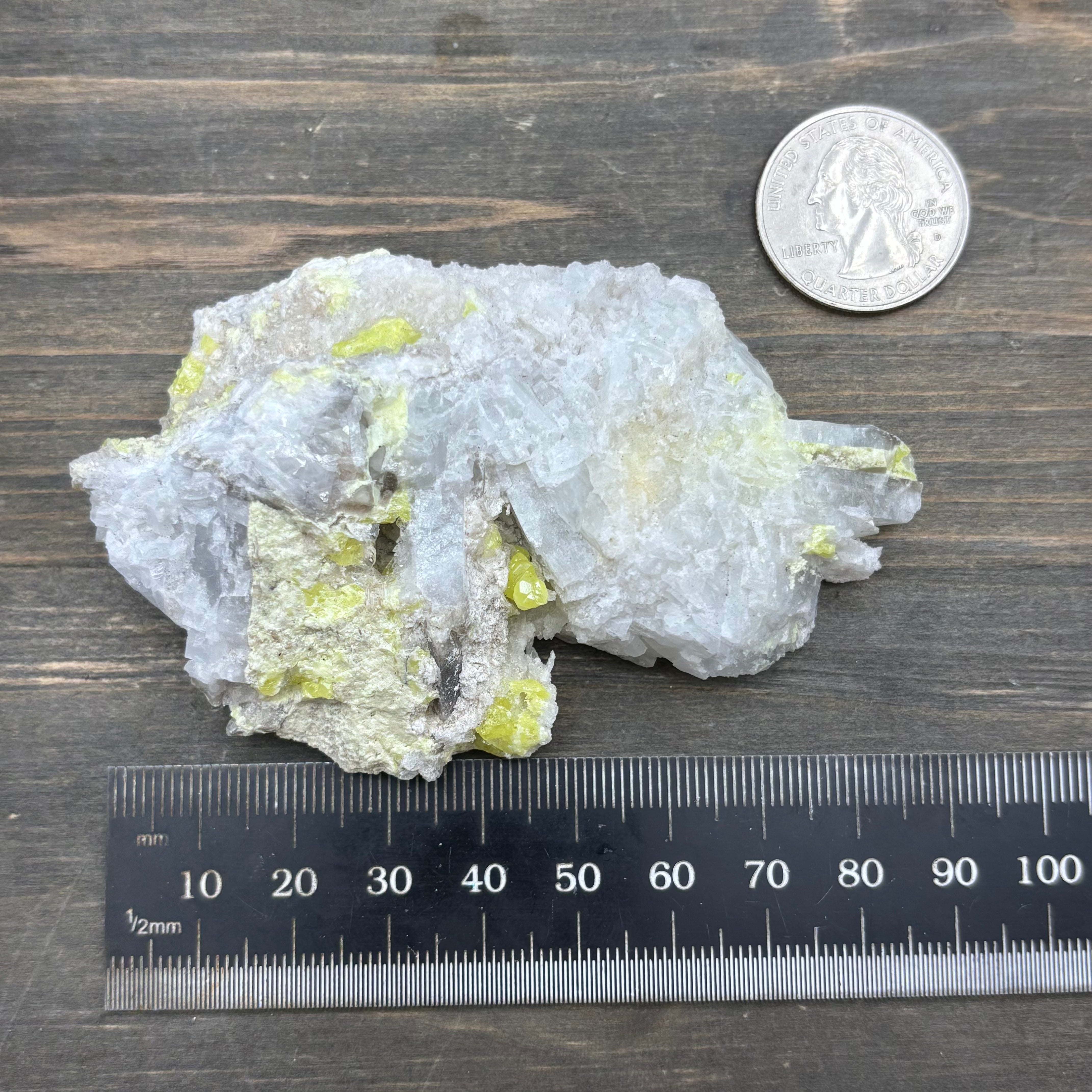 Sulfur on Quartz - 037