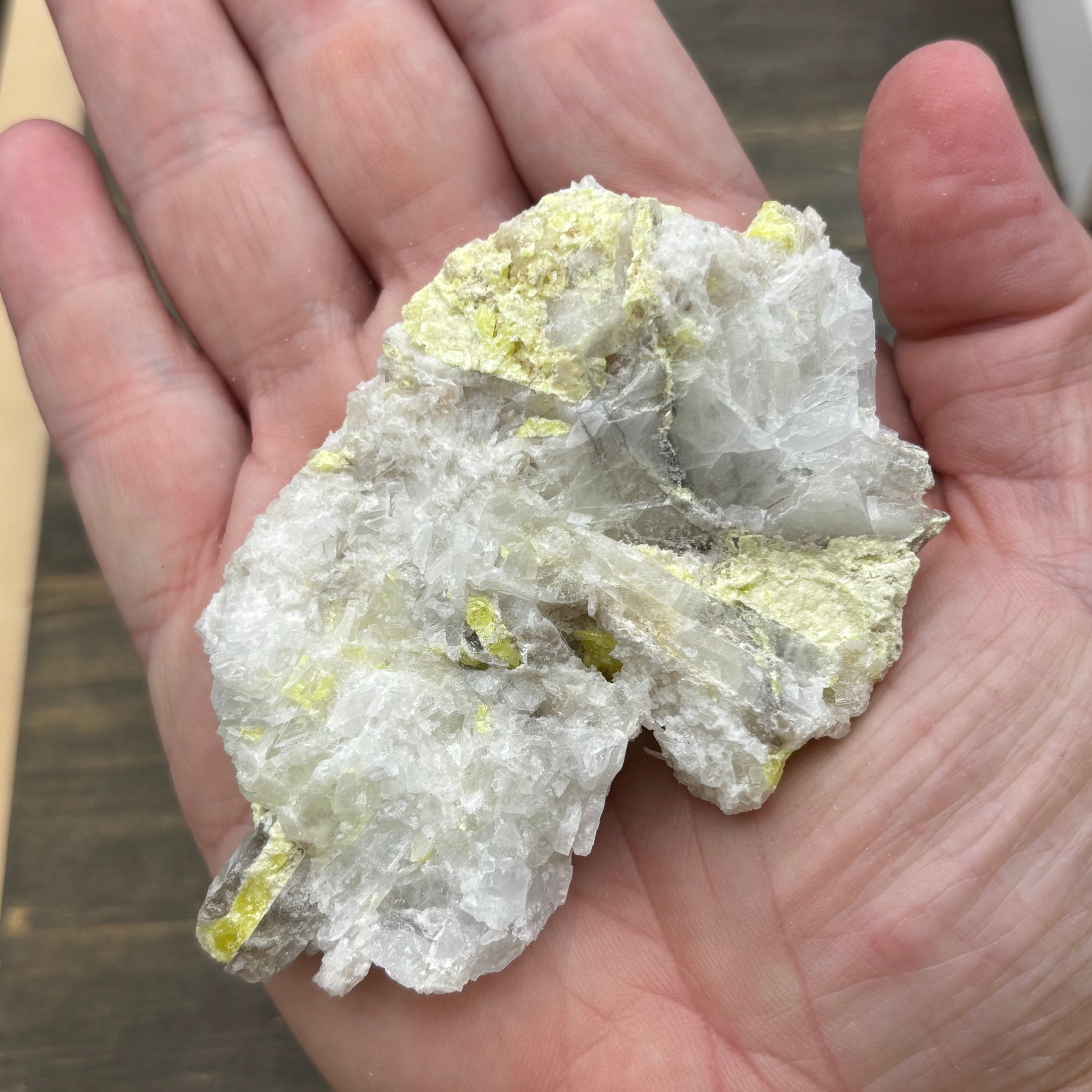 Sulfur on Quartz - 037