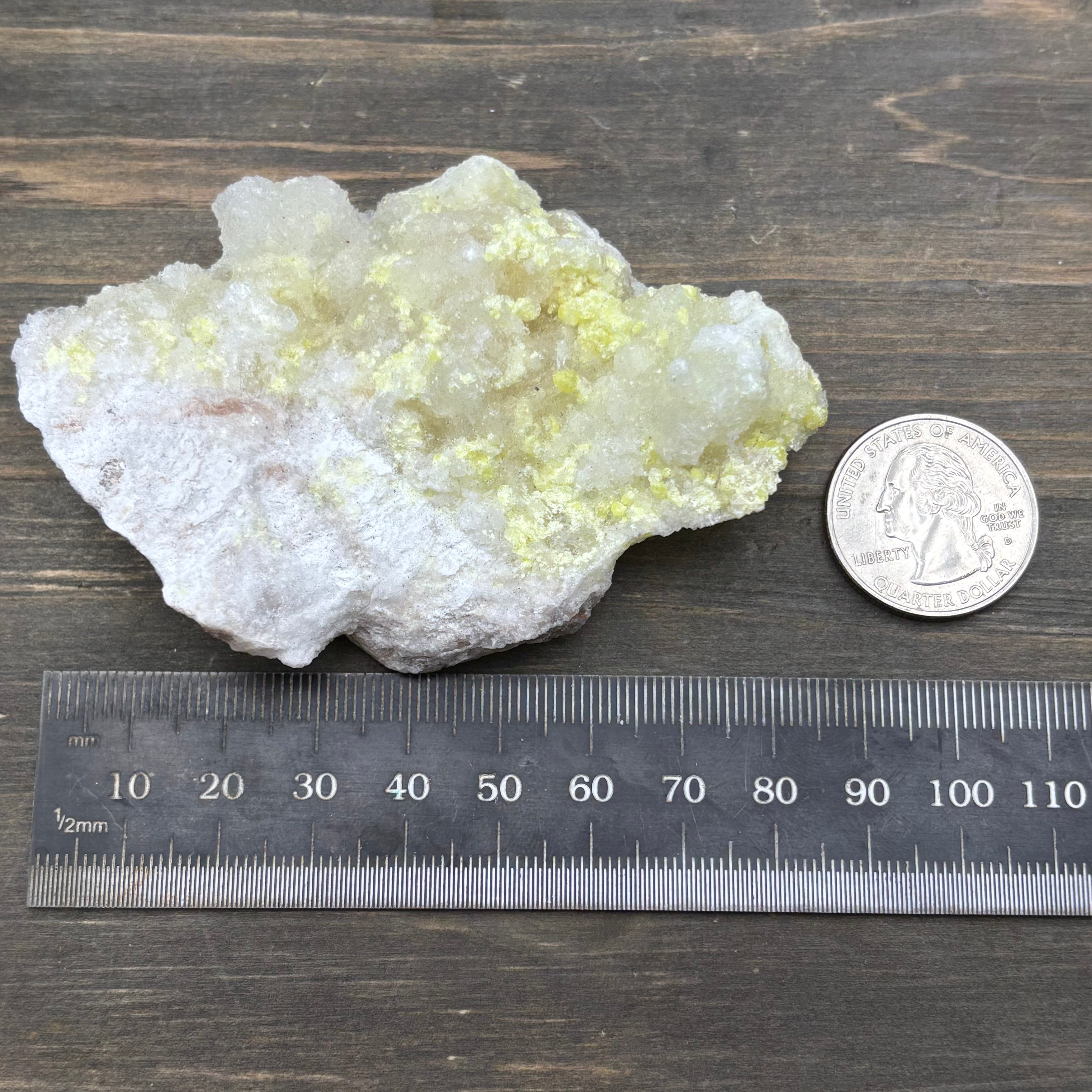 Sulfur on Quartz - 043