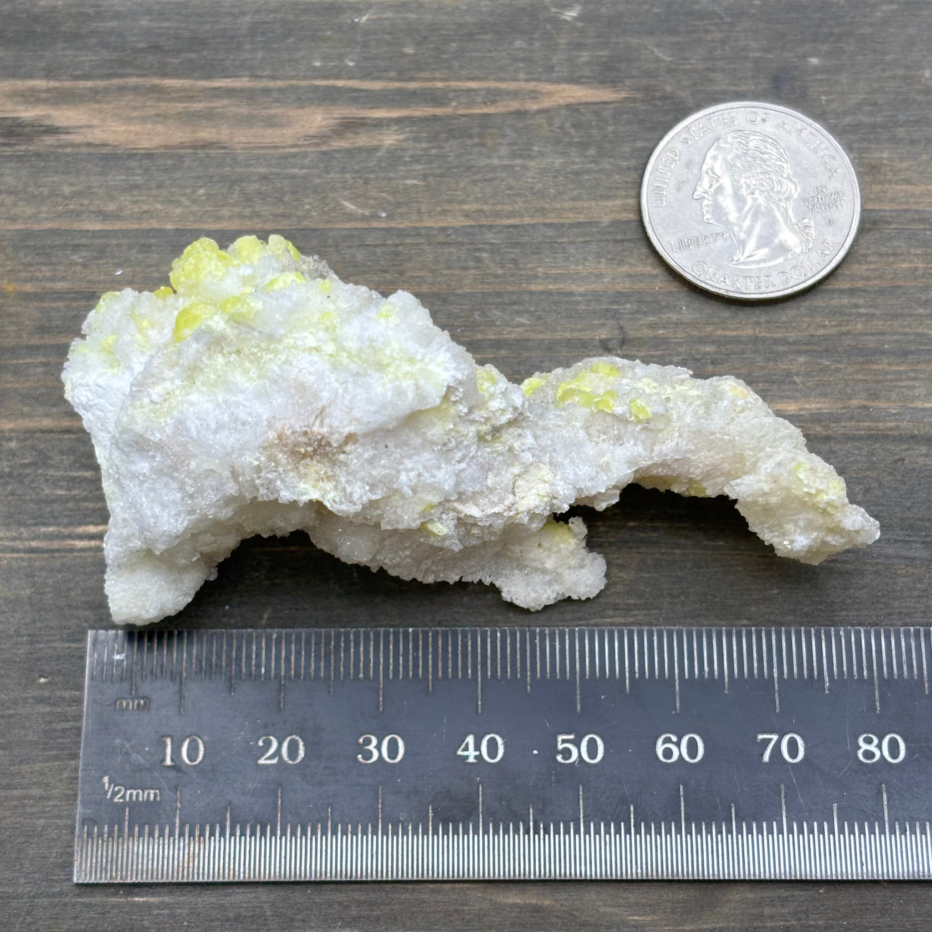 Sulfur on Quartz - 044