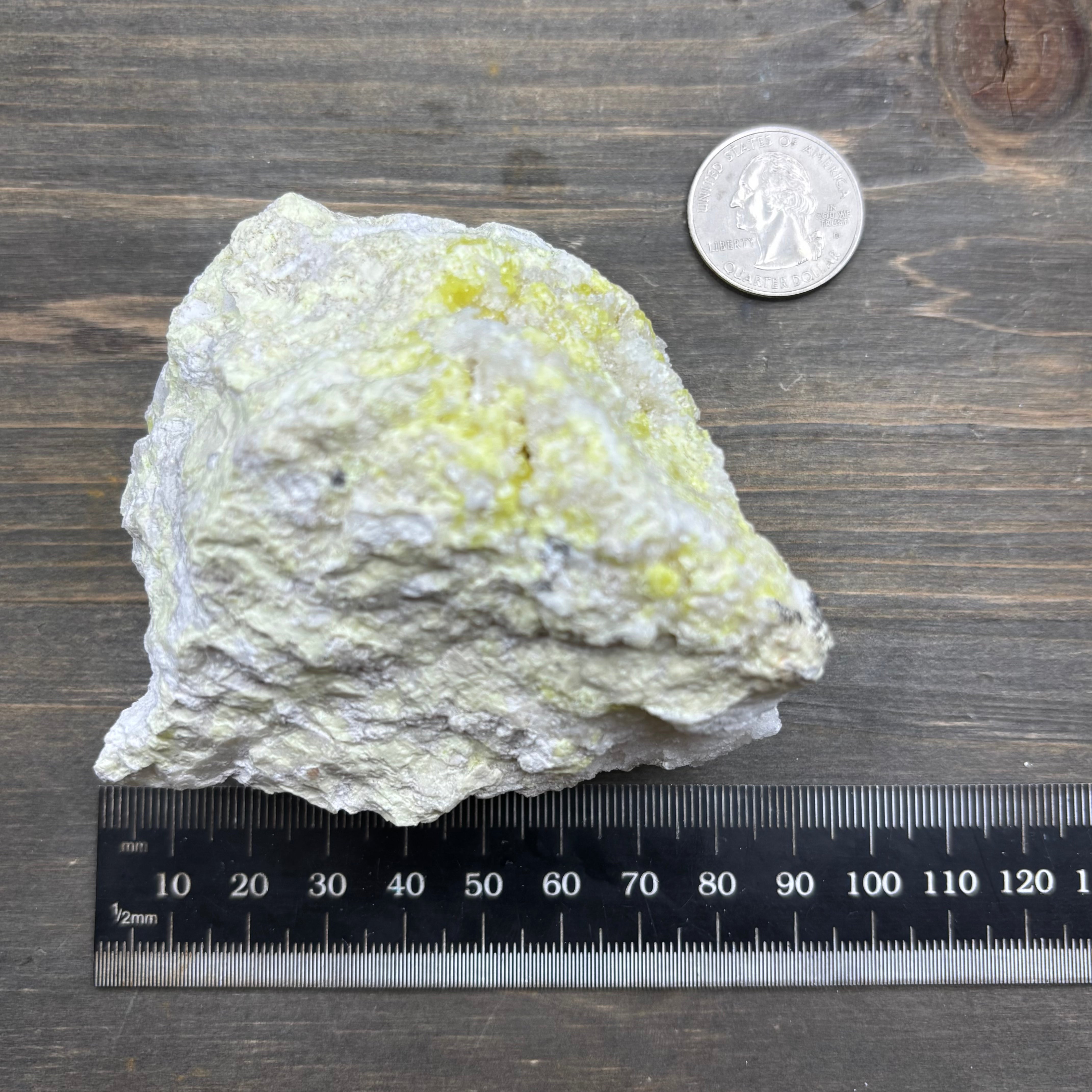 Sulfur on Quartz - 049