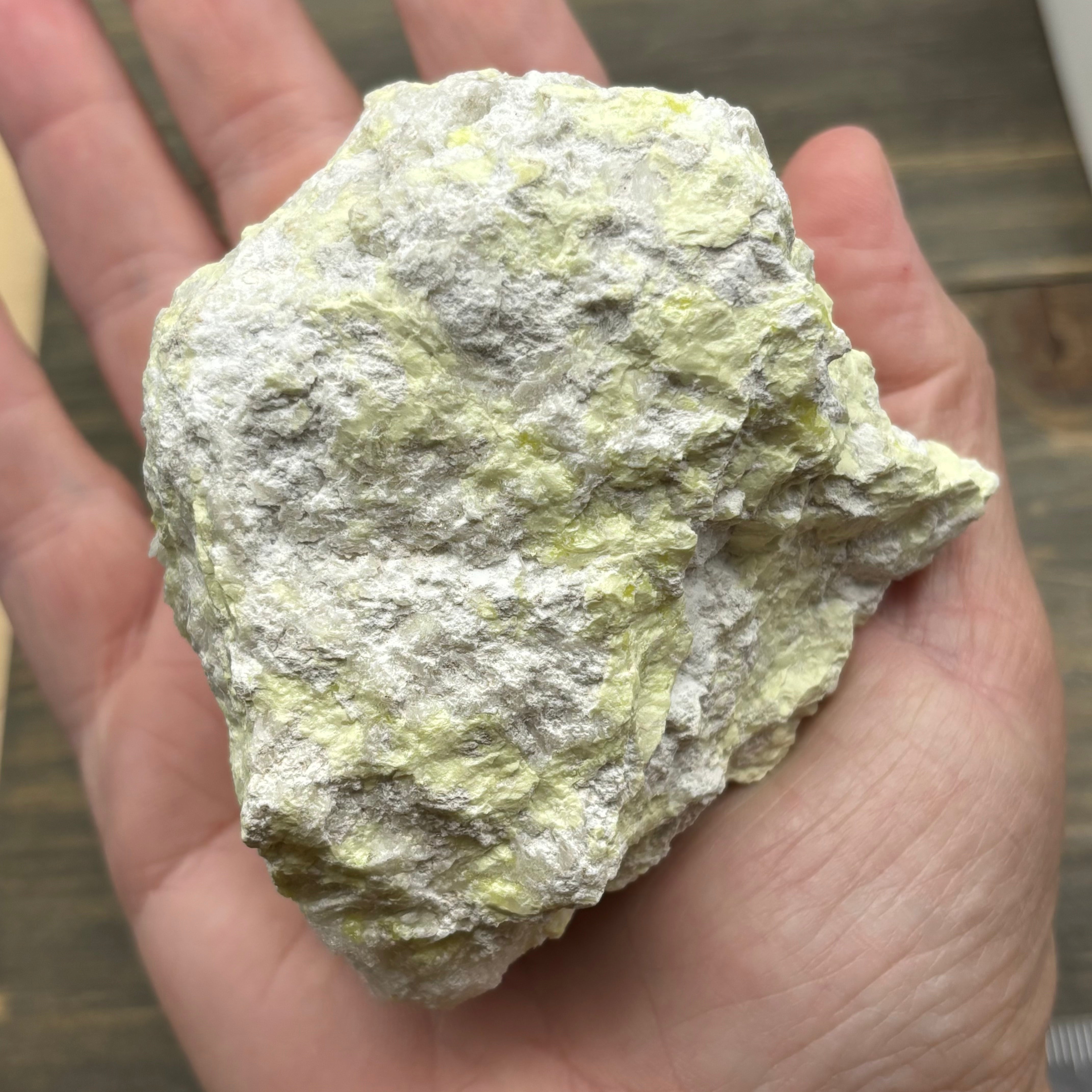Sulfur on Quartz - 049