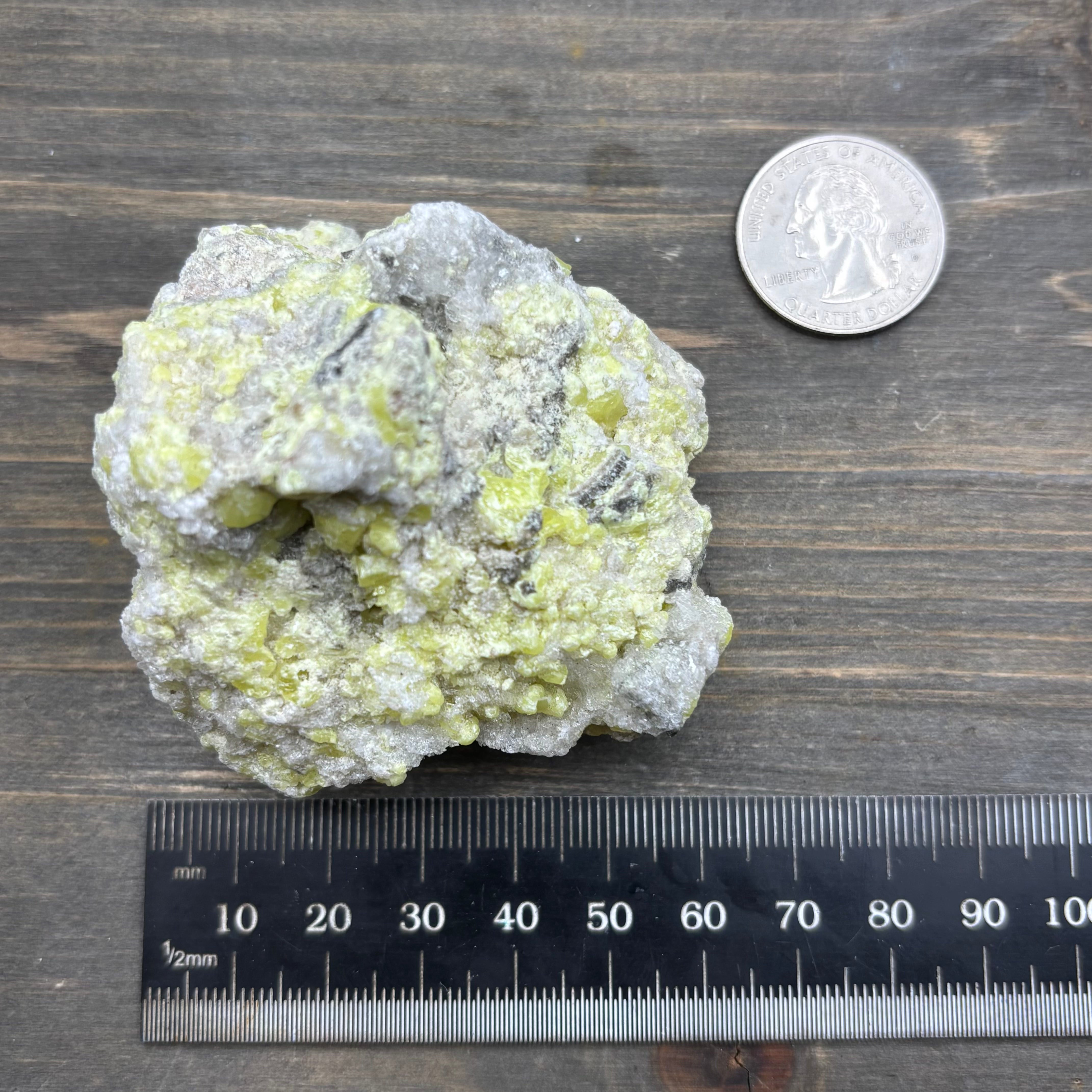 Sulfur on Quartz - 050