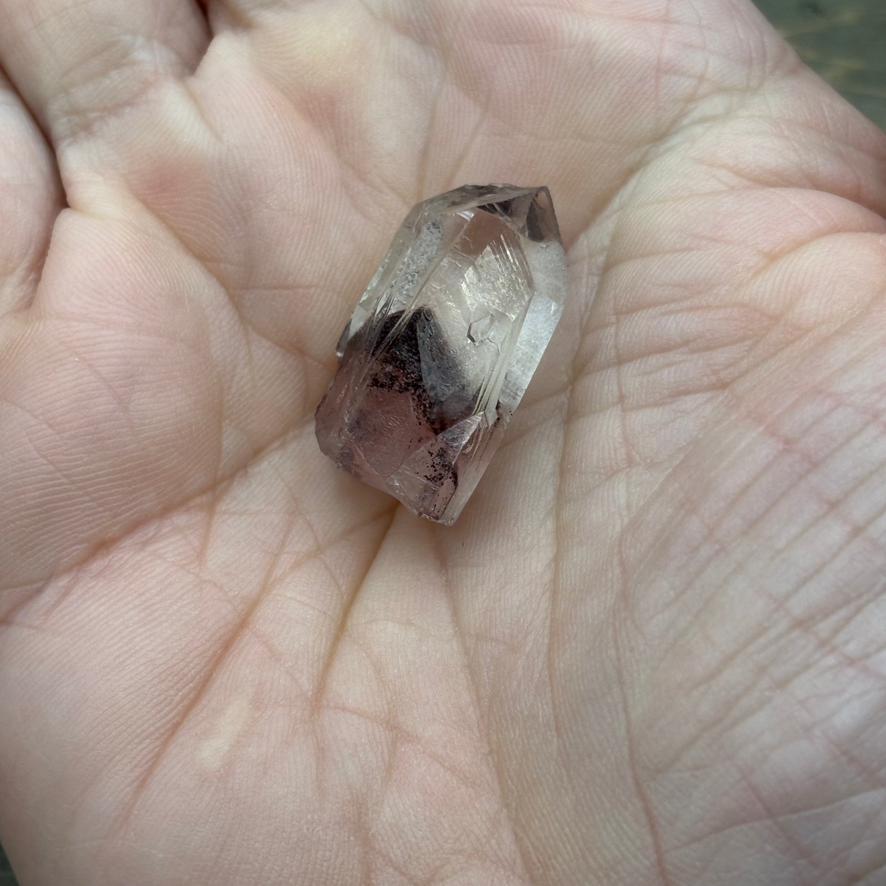 Red Phantom Quartz - 084