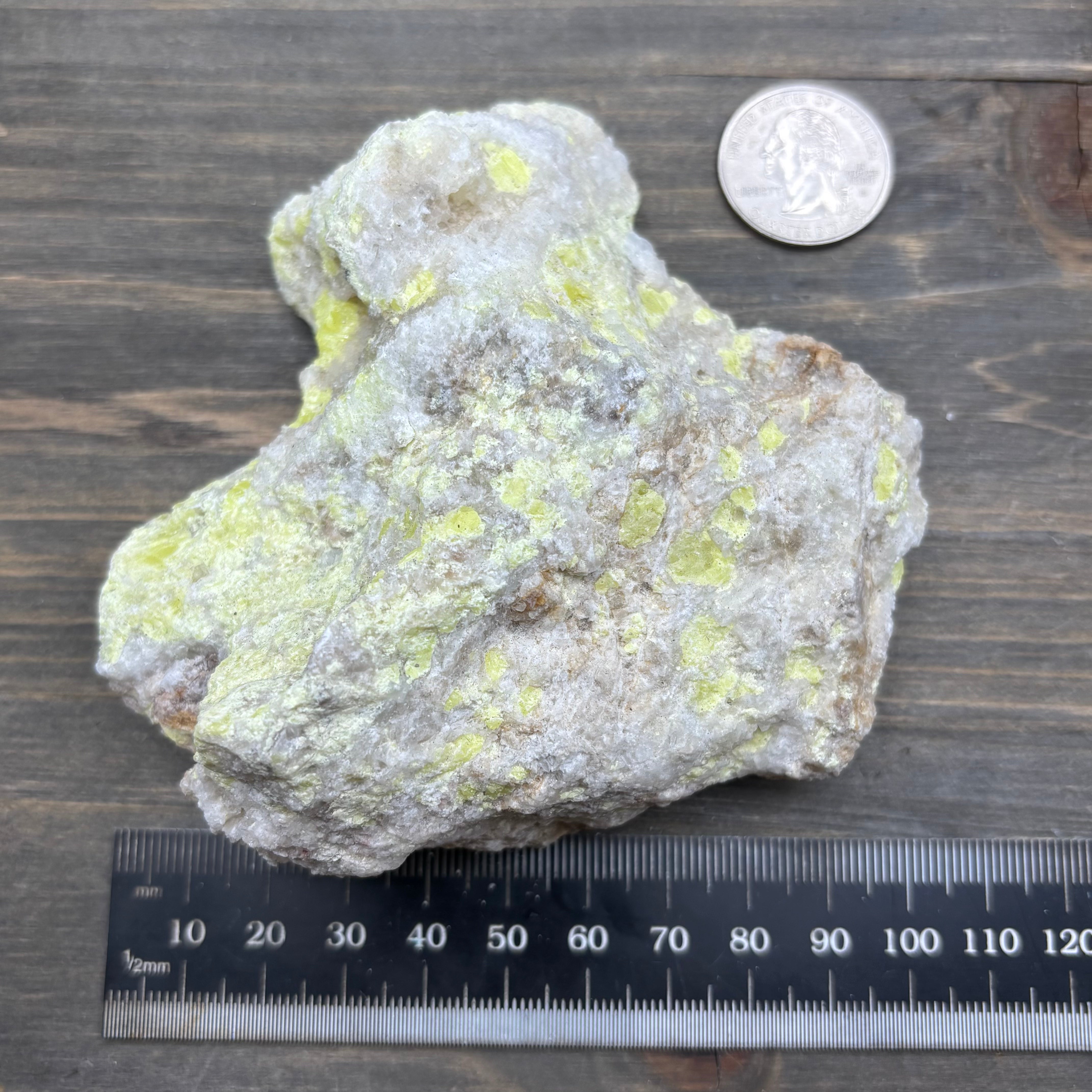 Sulfur on Quartz - 051
