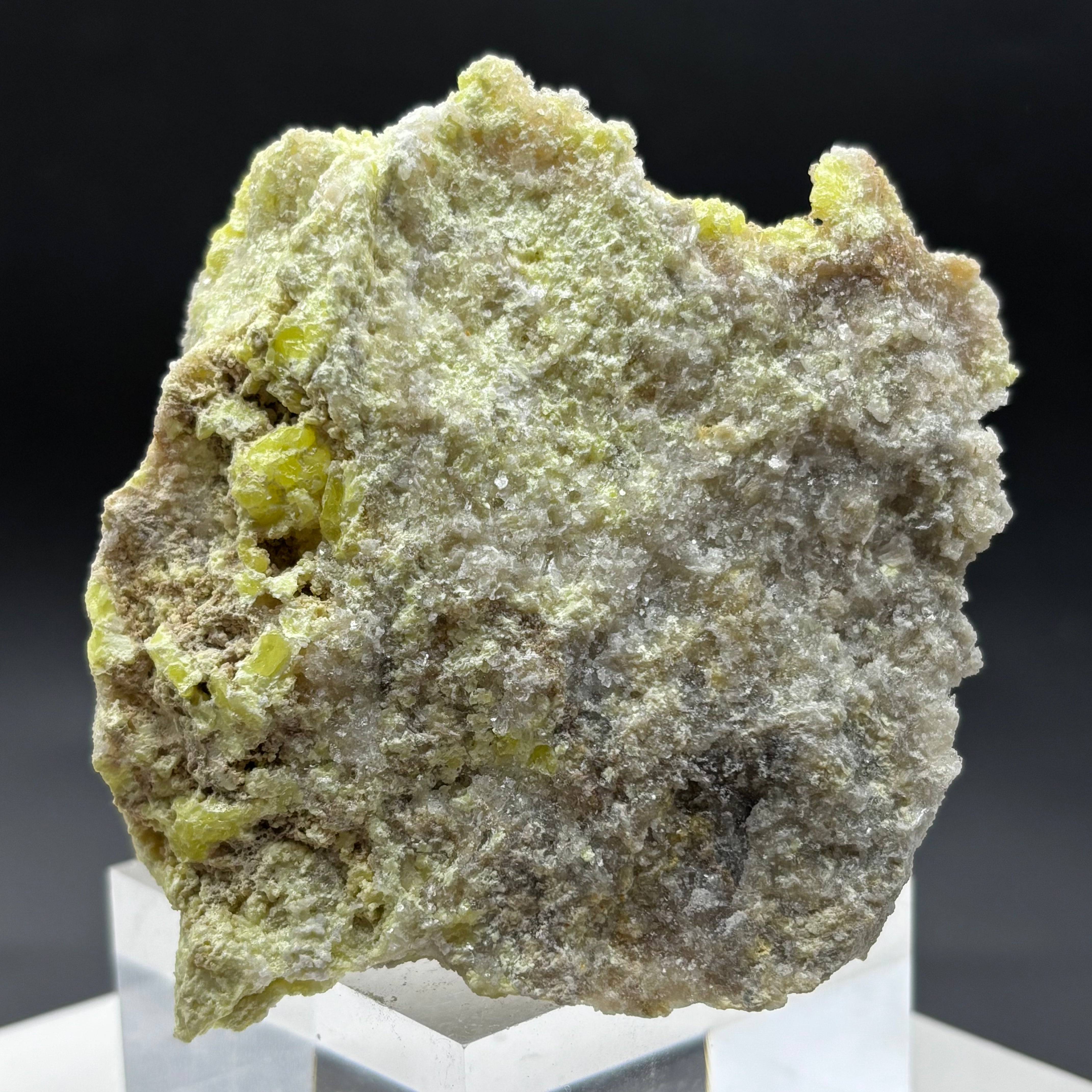 Sulfur on Quartz - 052