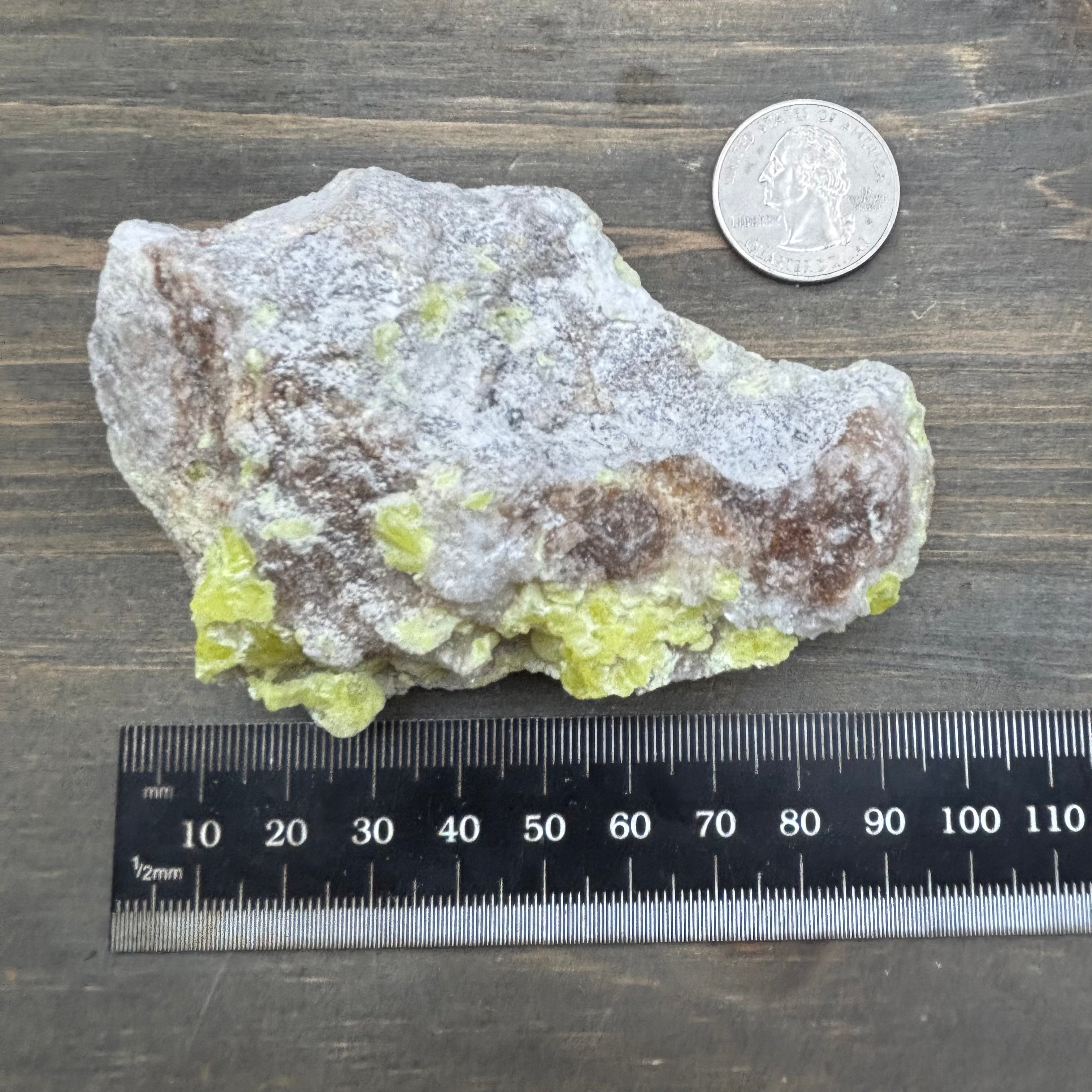 Sulfur on Quartz - 055