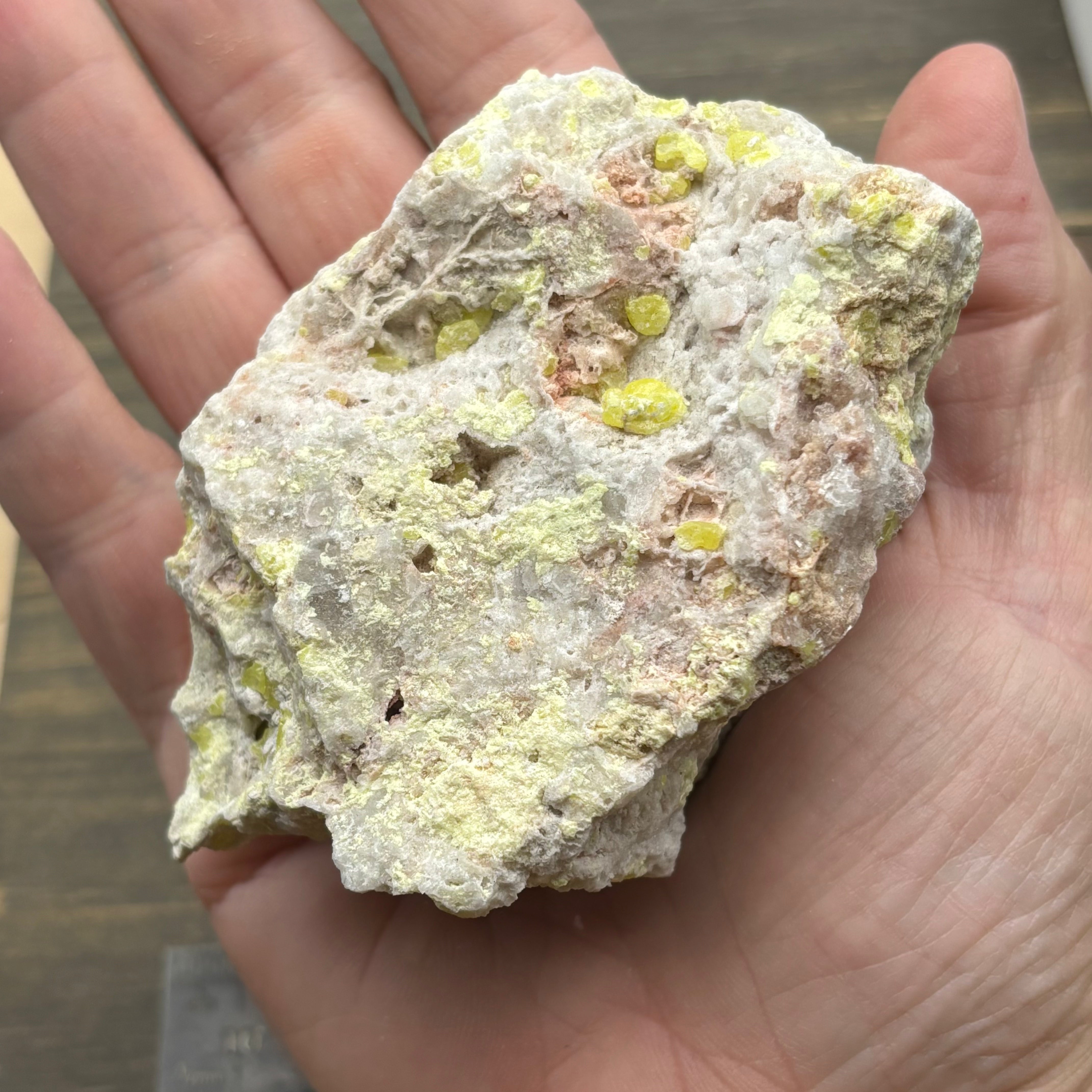 Sulfur on Quartz - 056