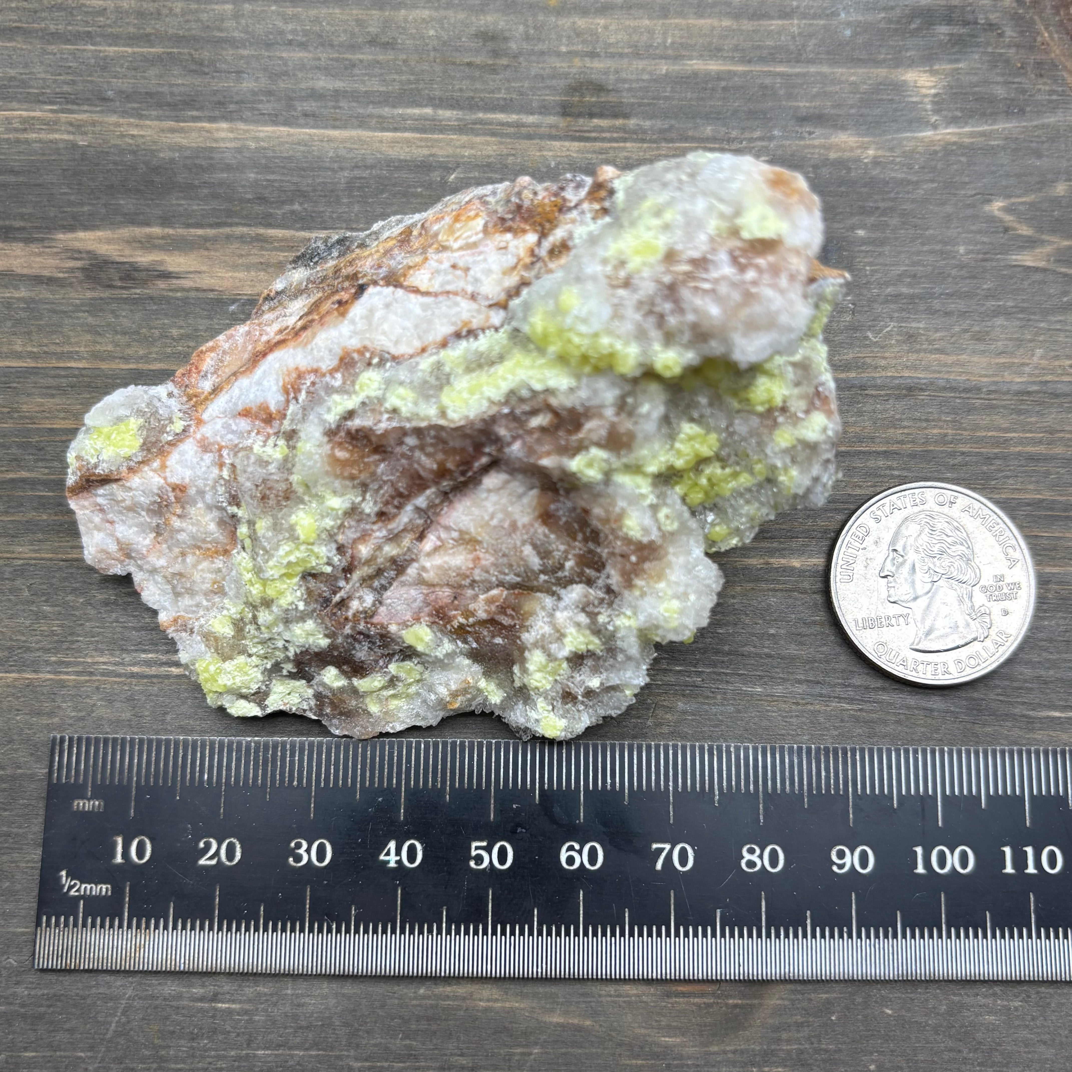 Sulfur on Quartz - 060