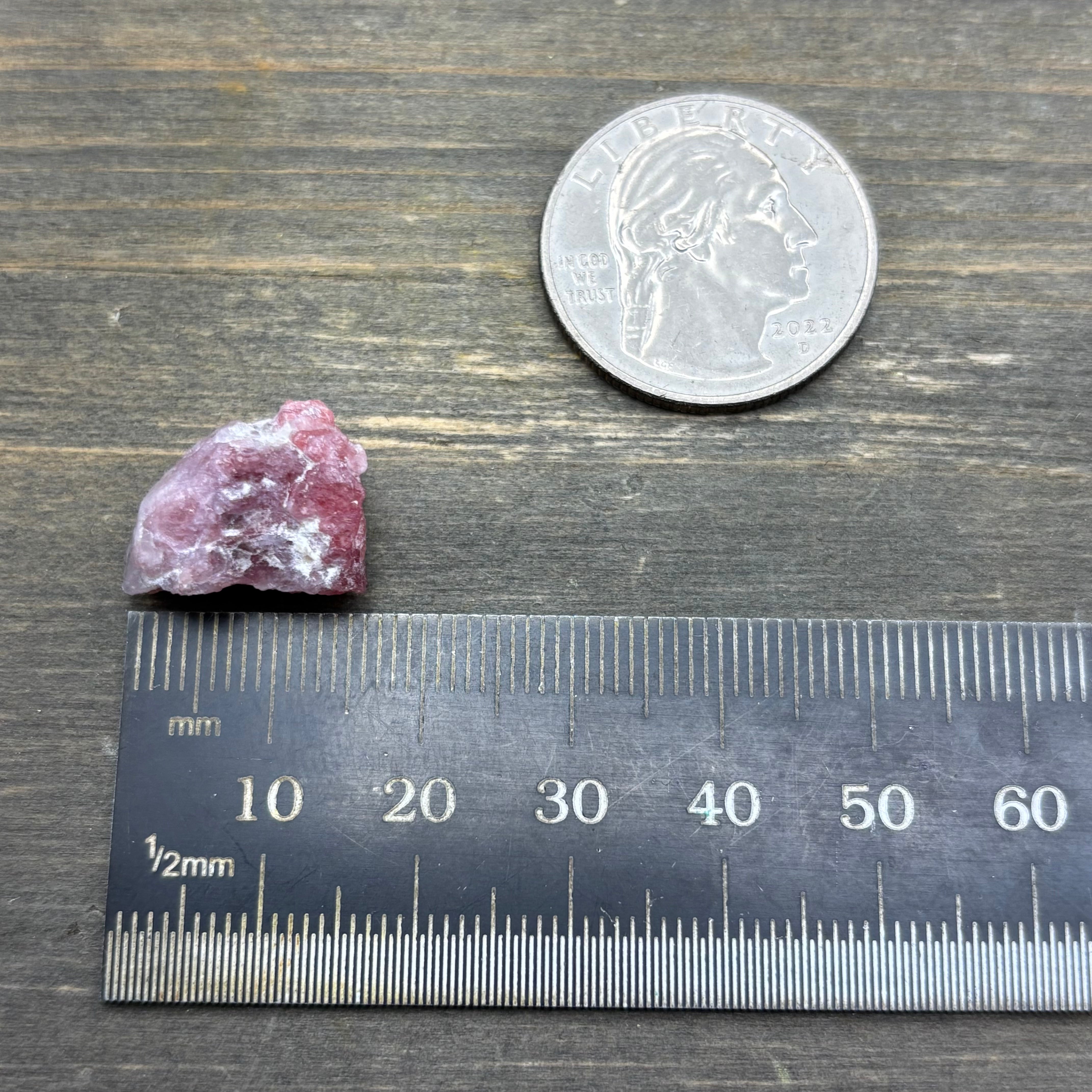 Raspberry Beryl (Pezzottaite) - 004