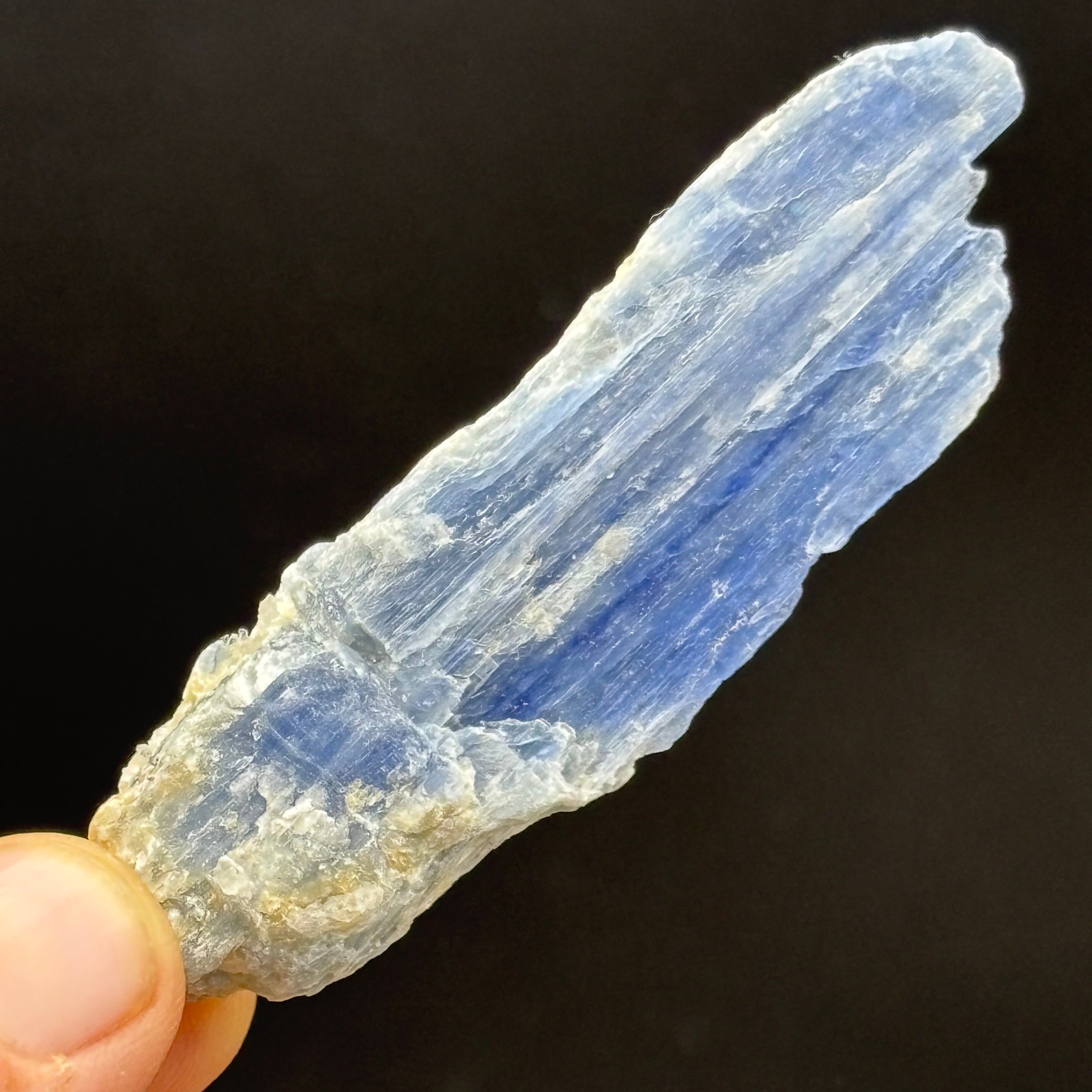 Kyanite - 030