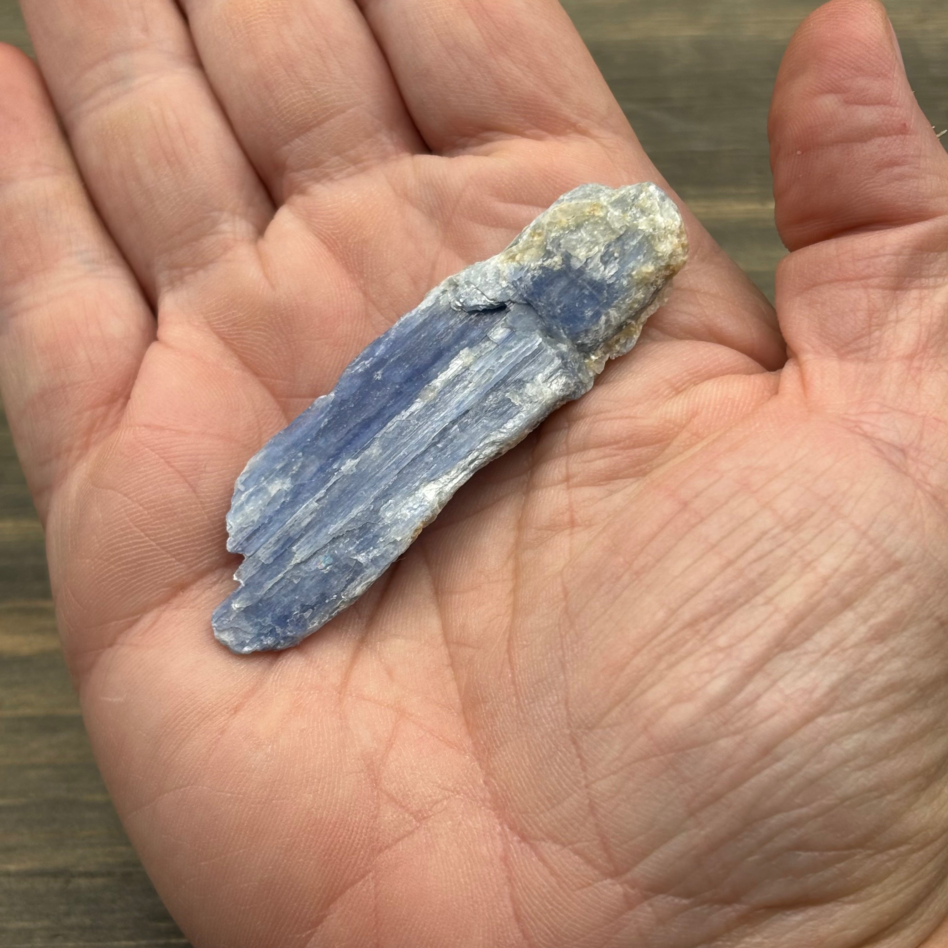 Kyanite - 030