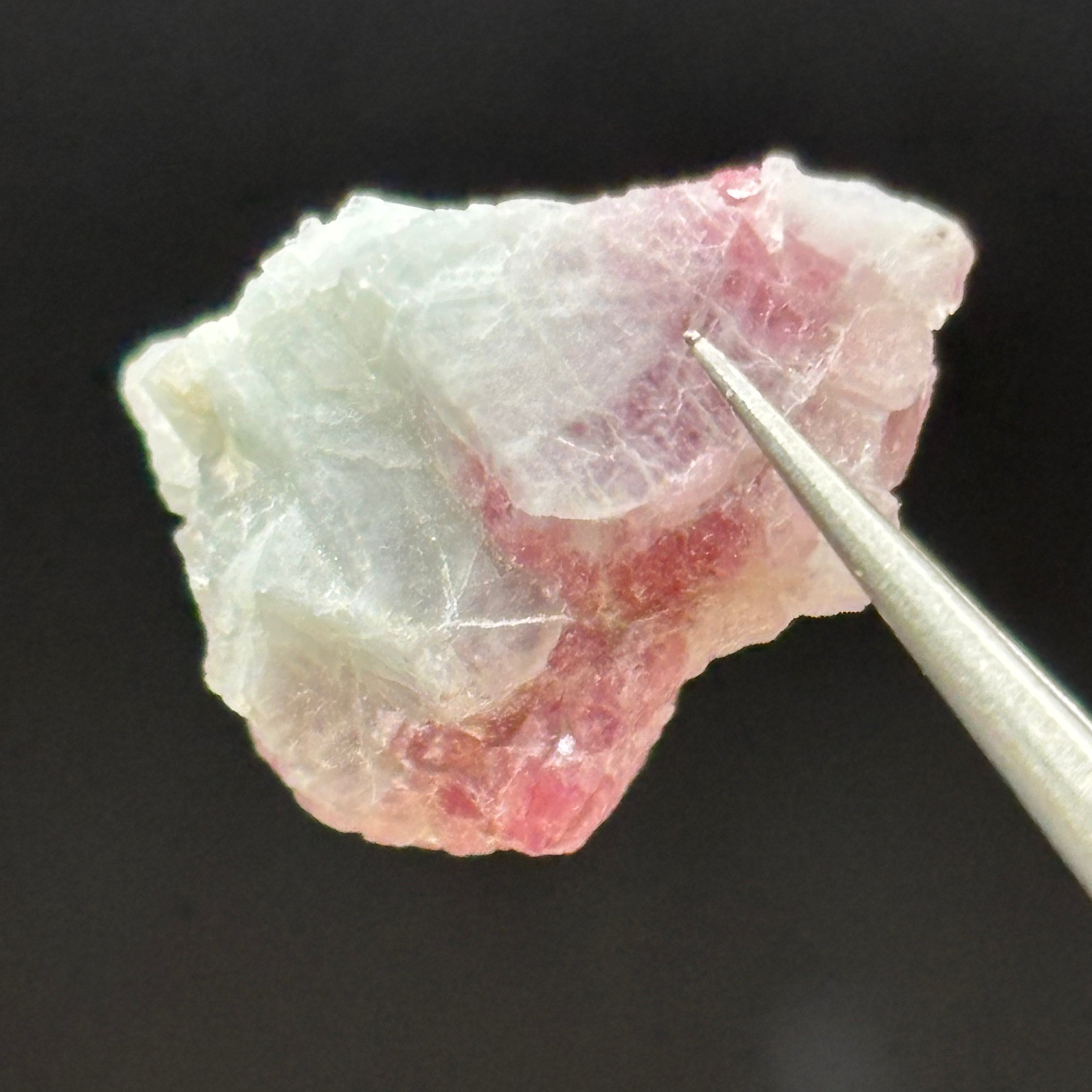 Raspberry Beryl (Pezzottaite) - 009