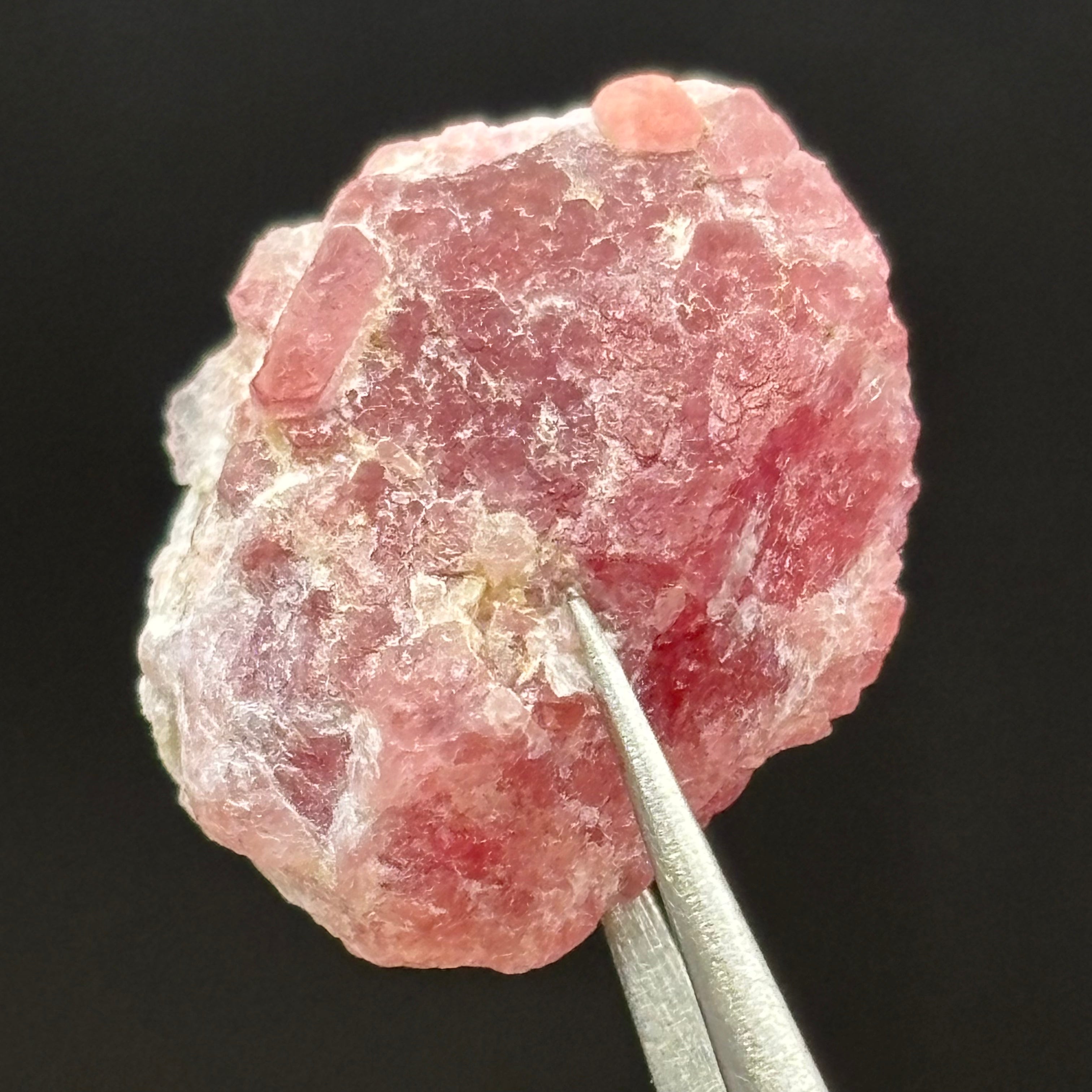Raspberry Beryl (Pezzottaite) - 010
