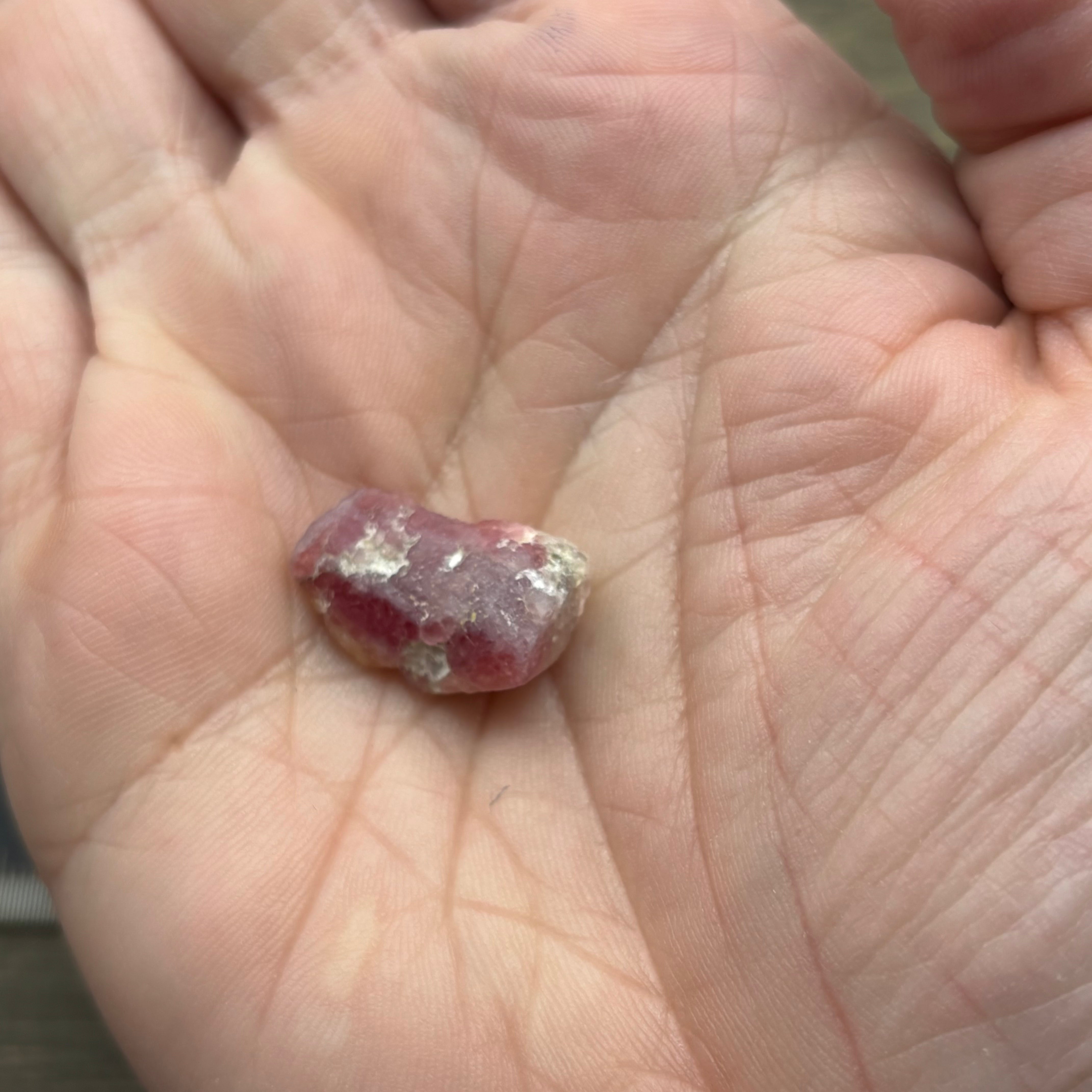 Raspberry Beryl (Pezzottaite) - 016