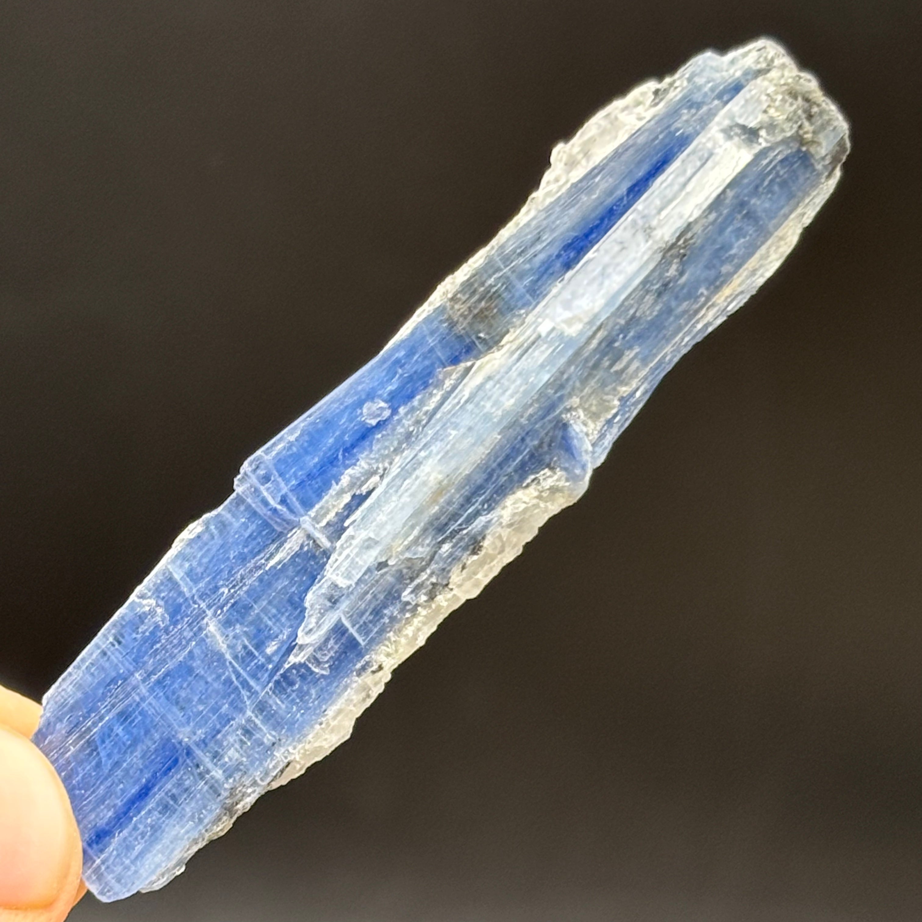 Kyanite - 038