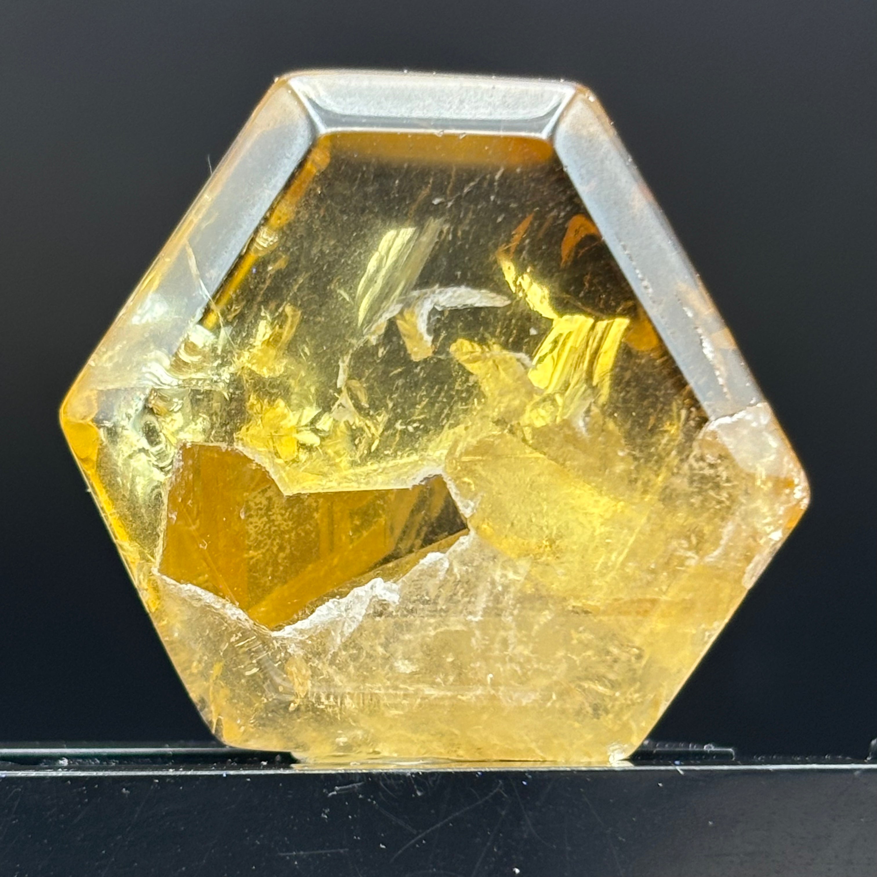 Citrine Crystal Cross-Section - 124