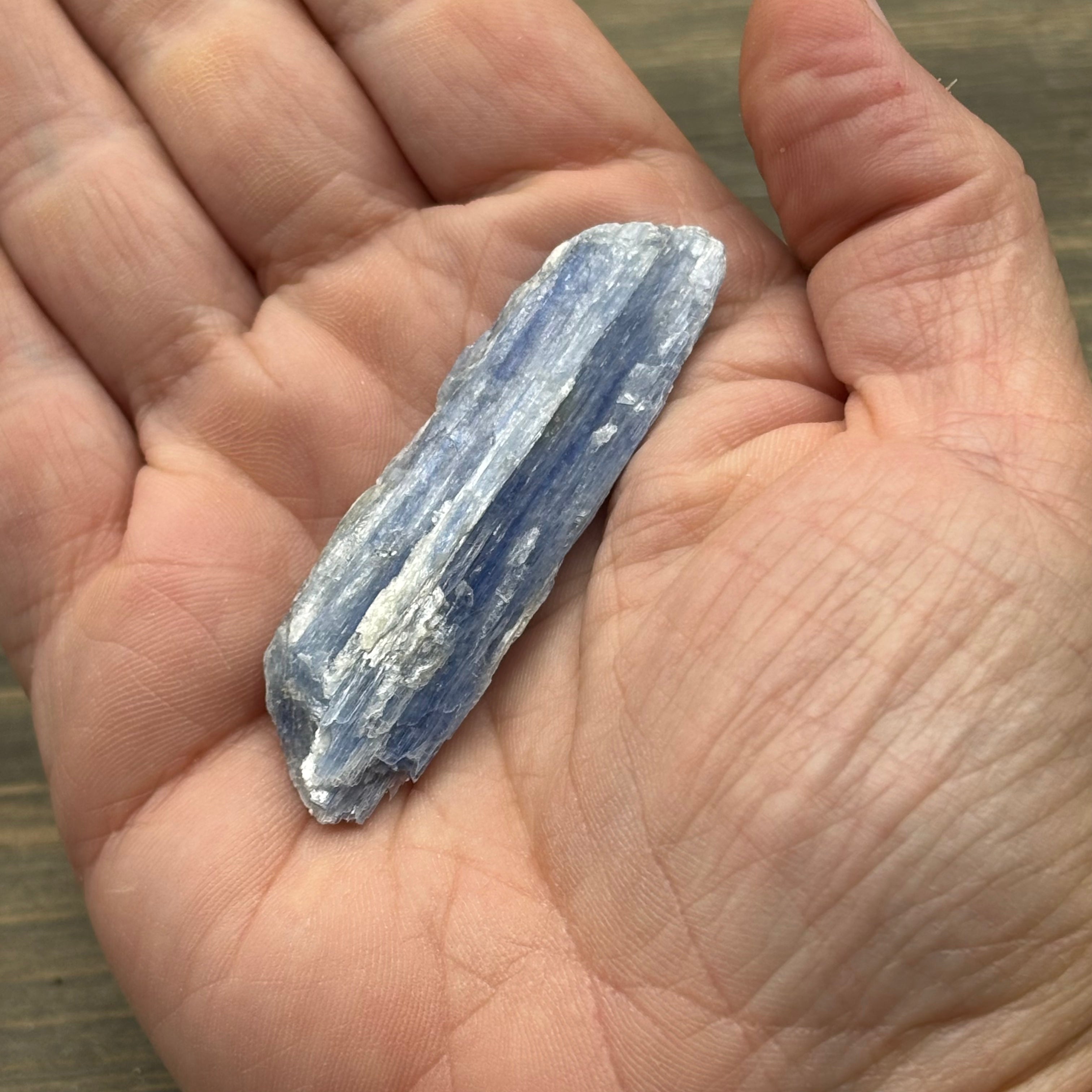 Kyanite - 040