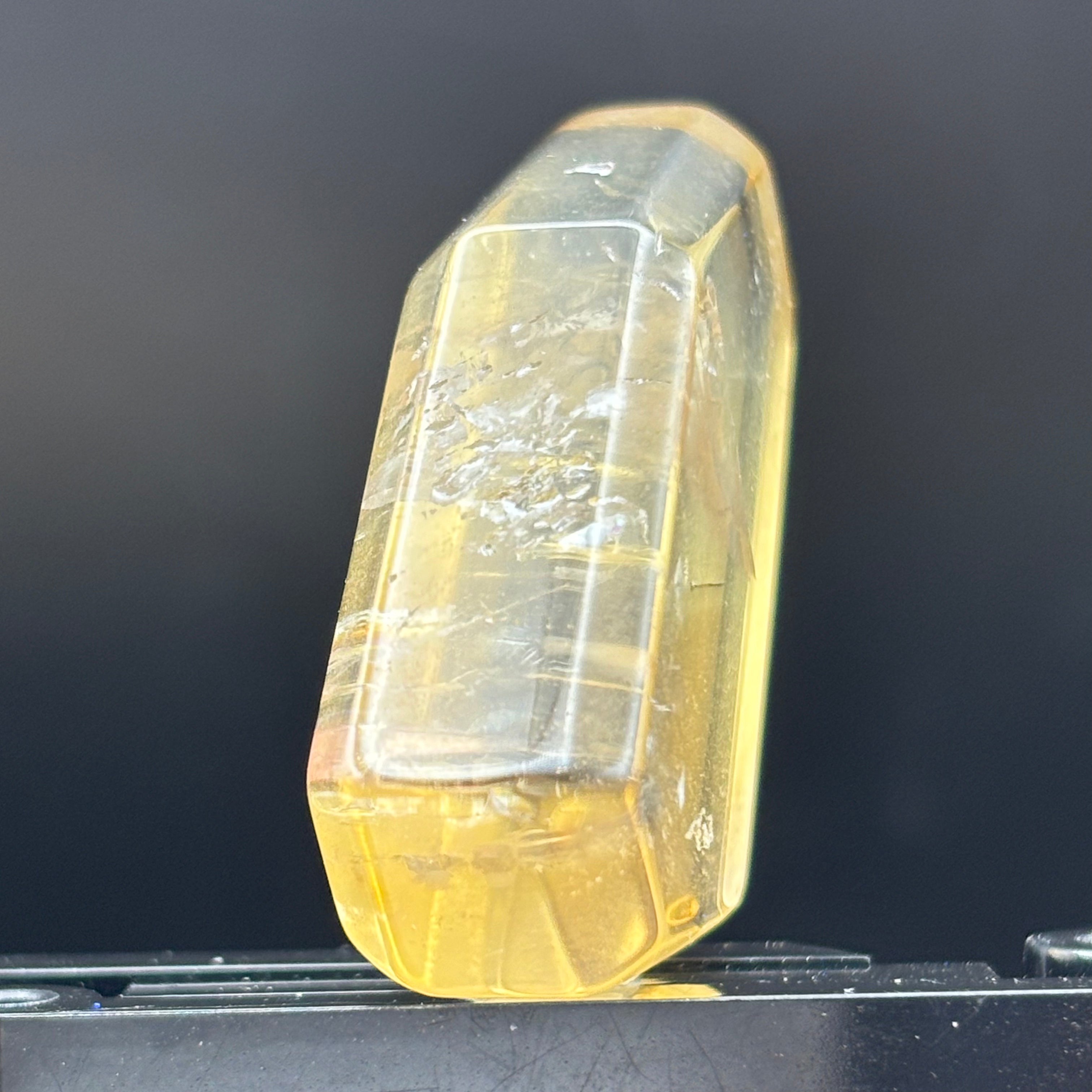 Citrine Crystal Cross-Section - 126