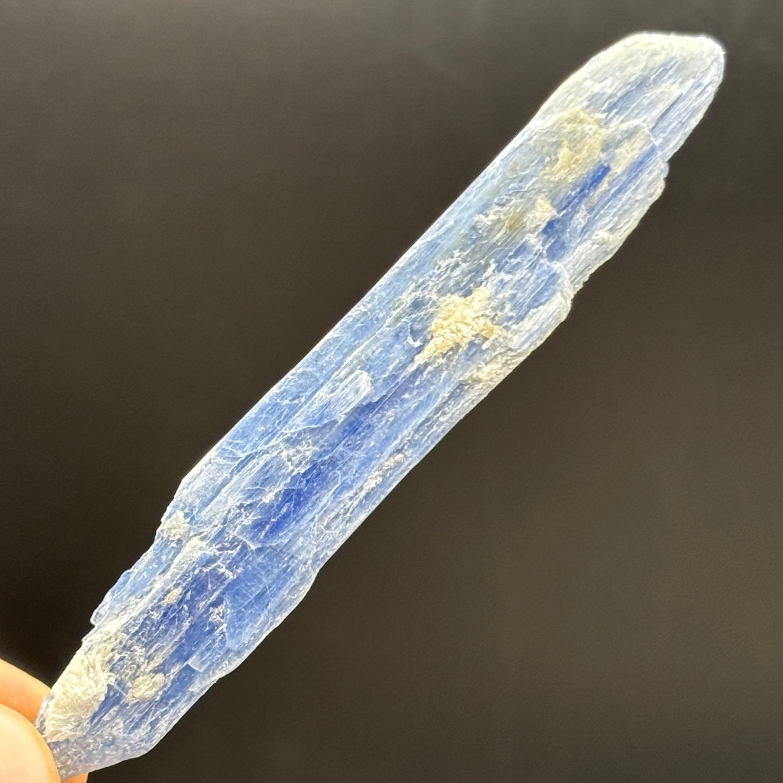 Kyanite - 043