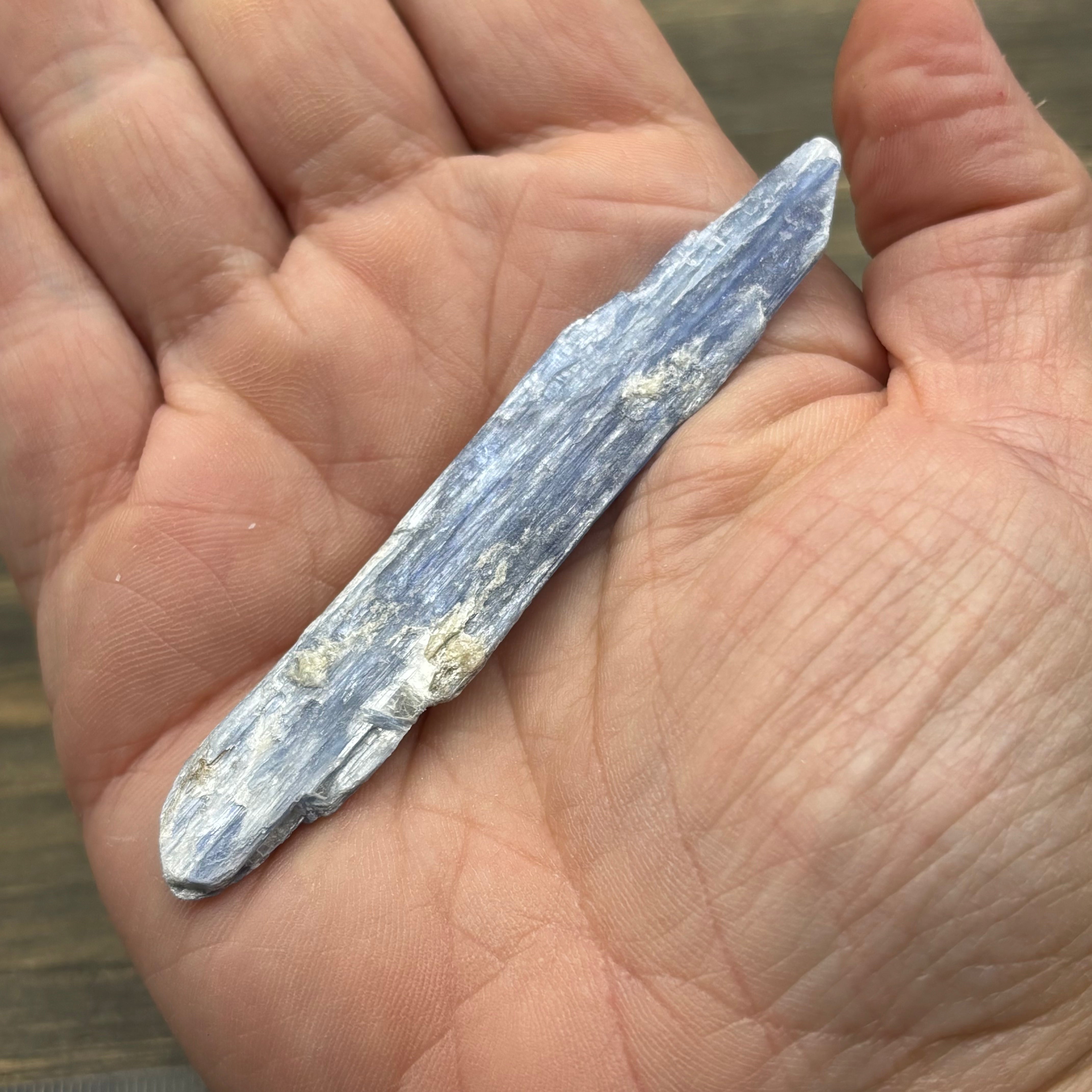 Kyanite - 043