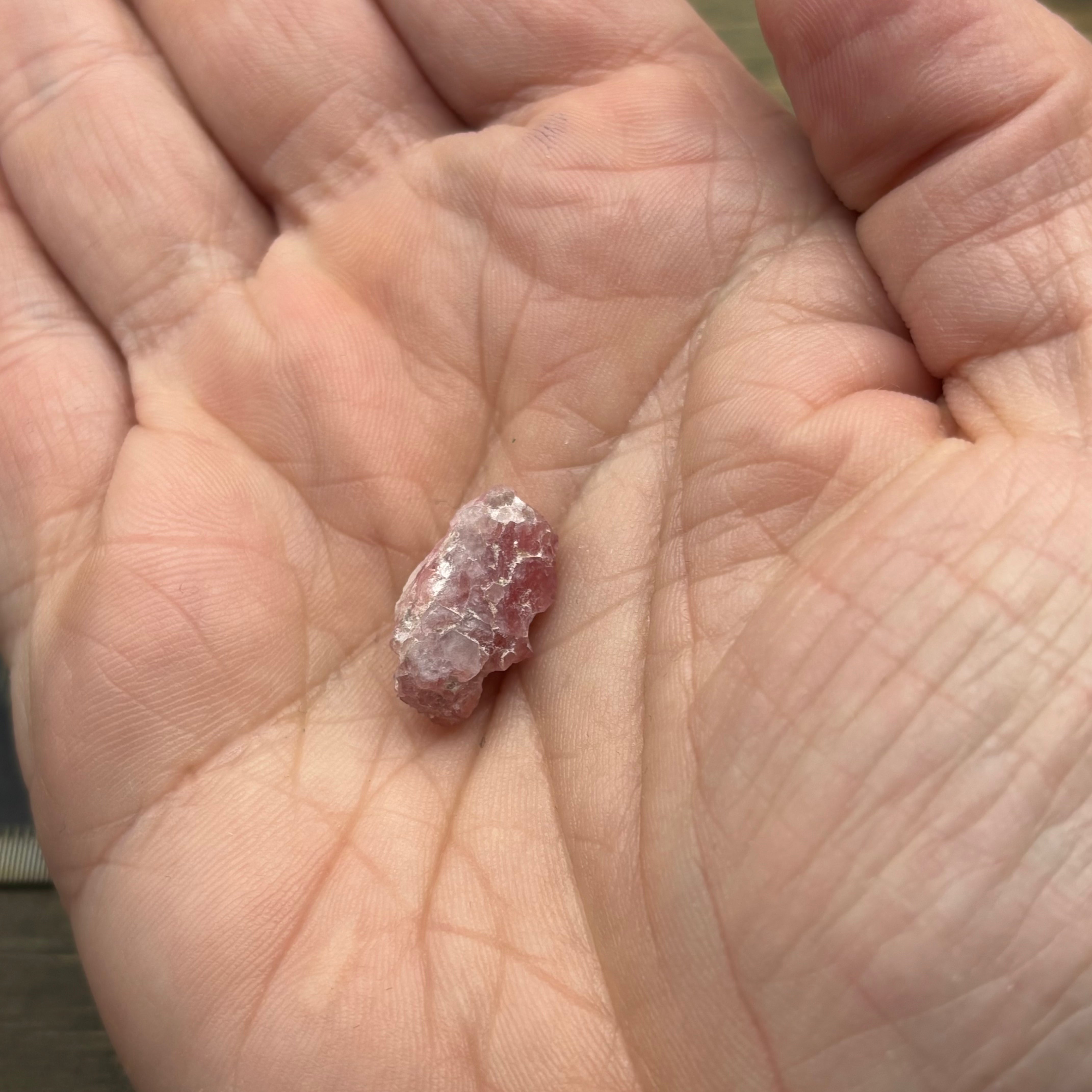 Raspberry Beryl (Pezzottaite) - 022