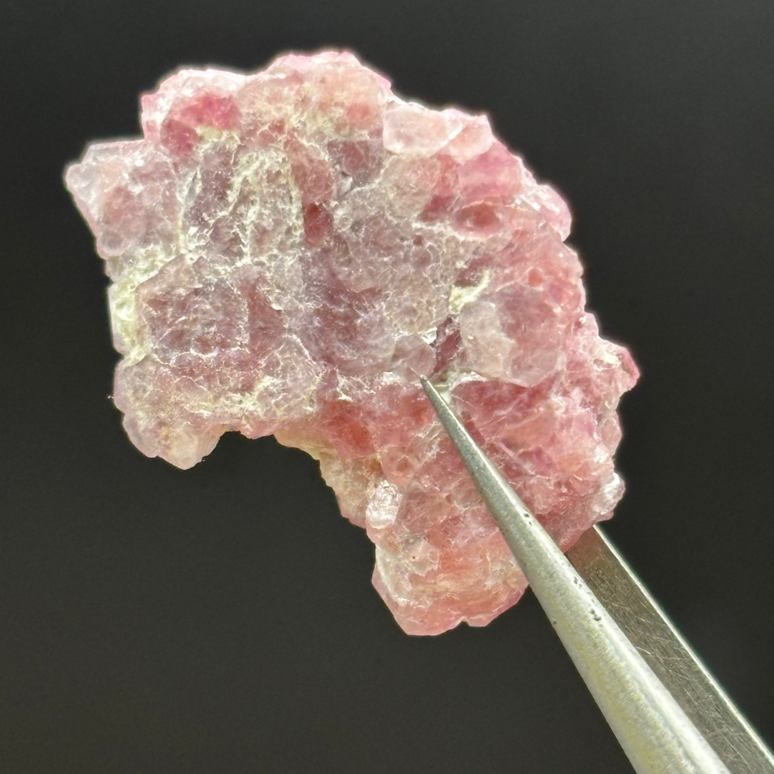 Raspberry Beryl (Pezzottaite) - 024