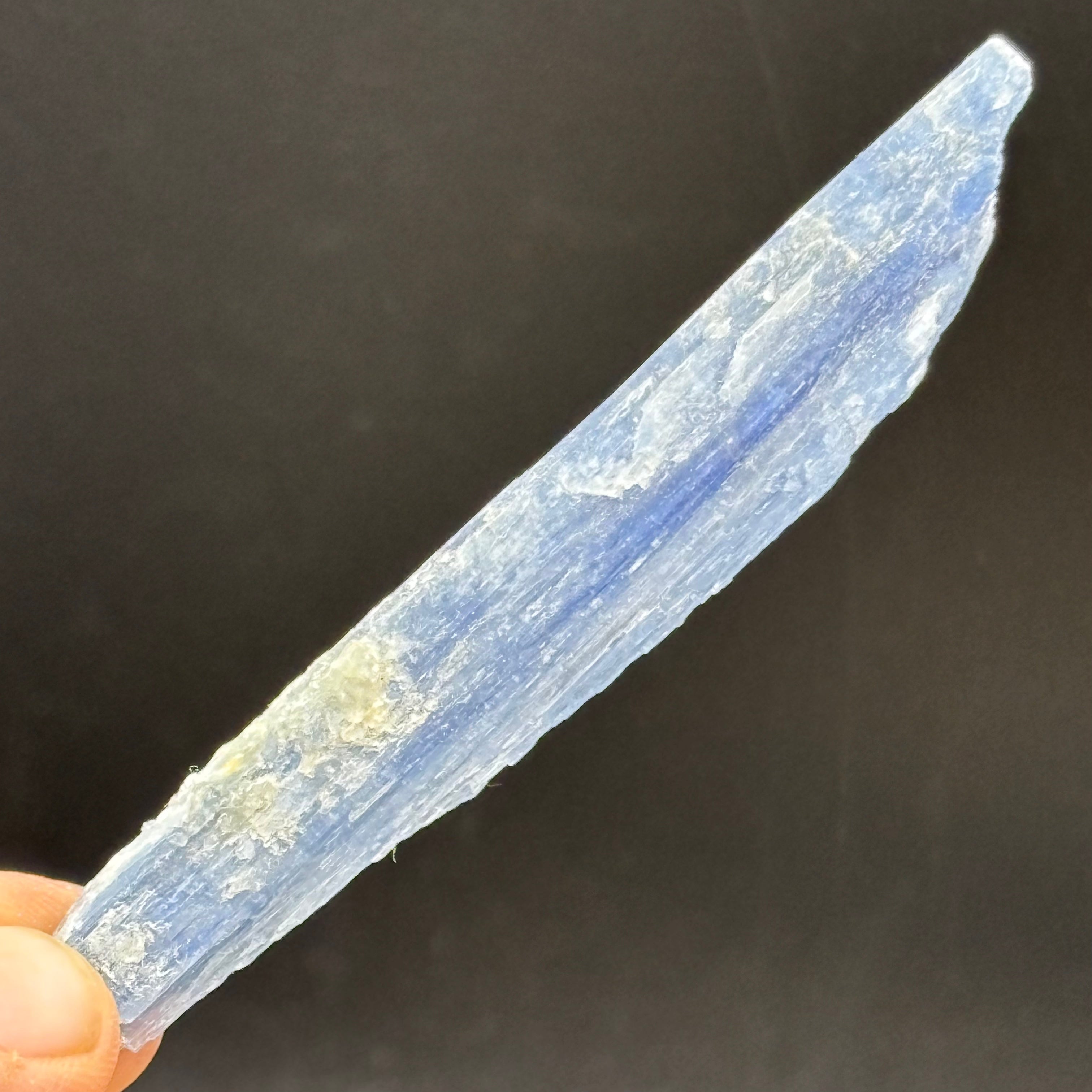 Kyanite - 046