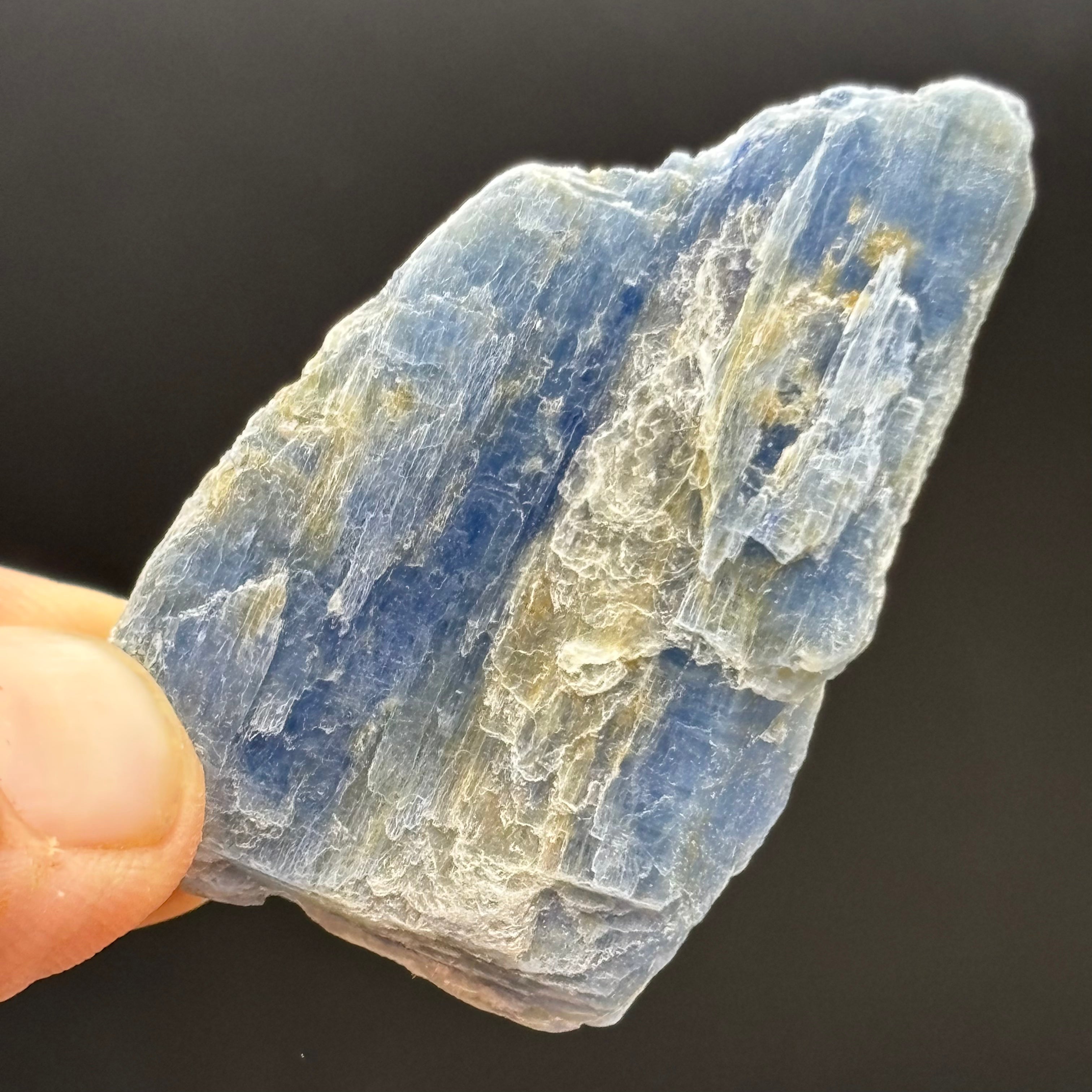Kyanite - 047