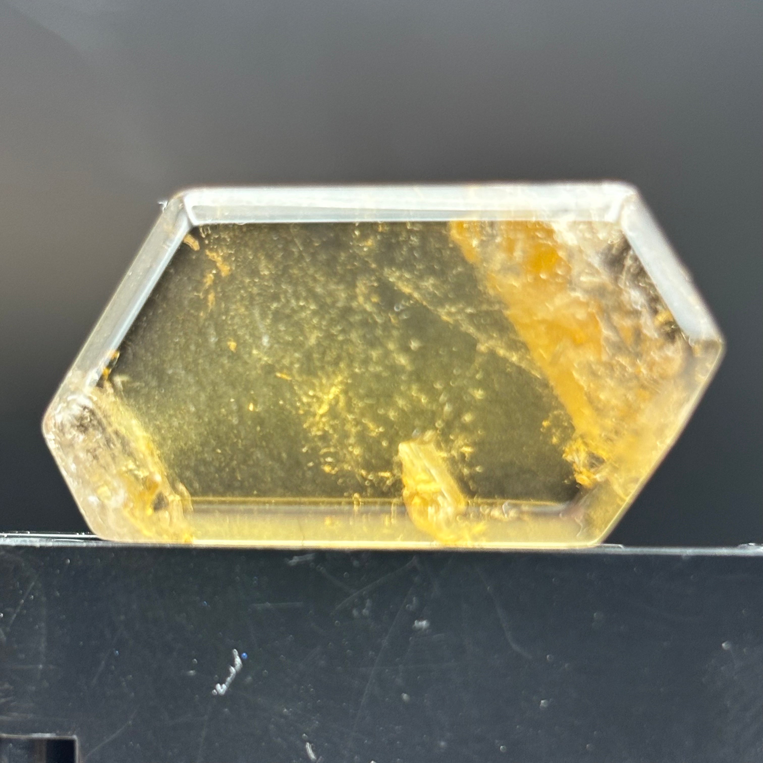 Citrine Crystal Cross-Section - 135