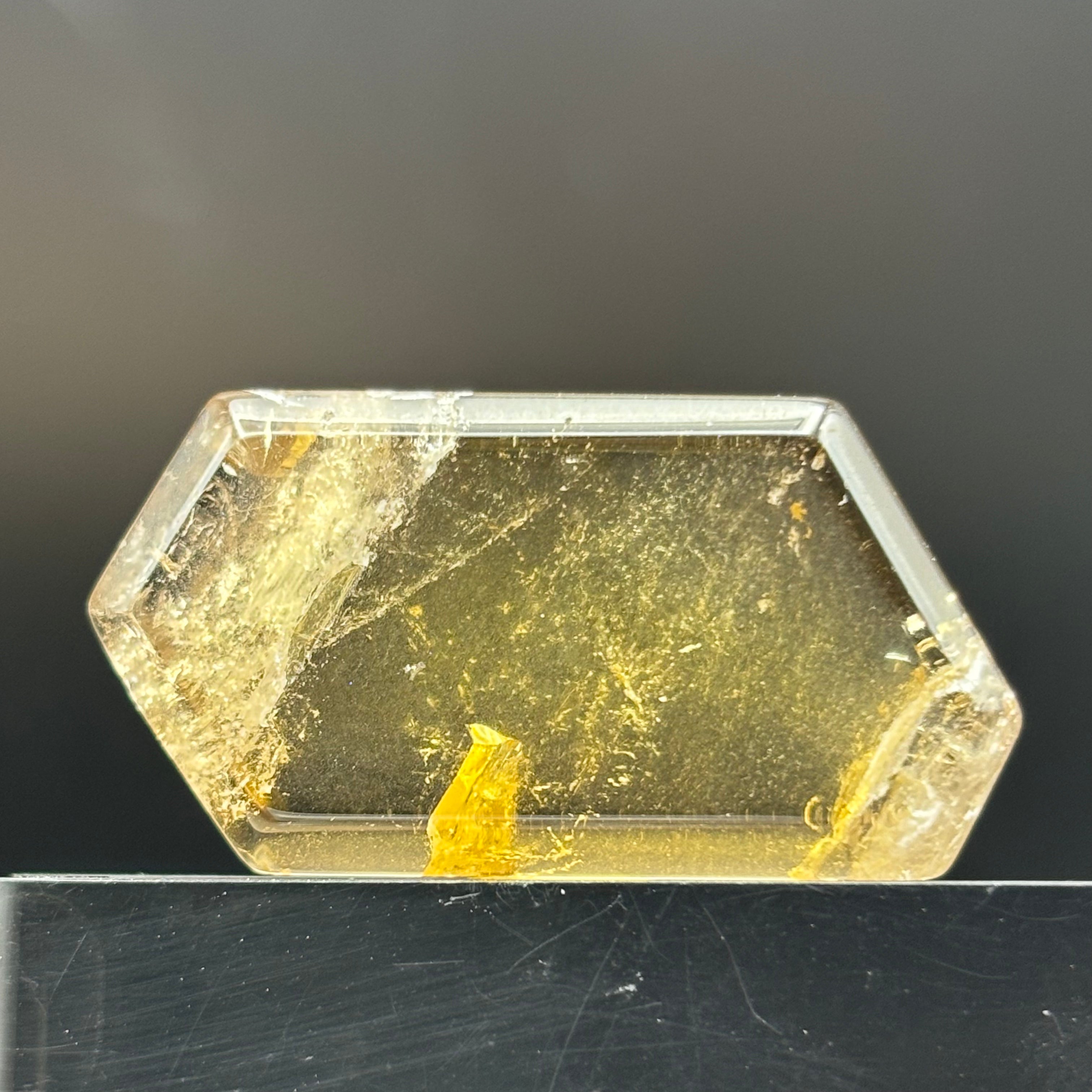 Citrine Crystal Cross-Section - 135